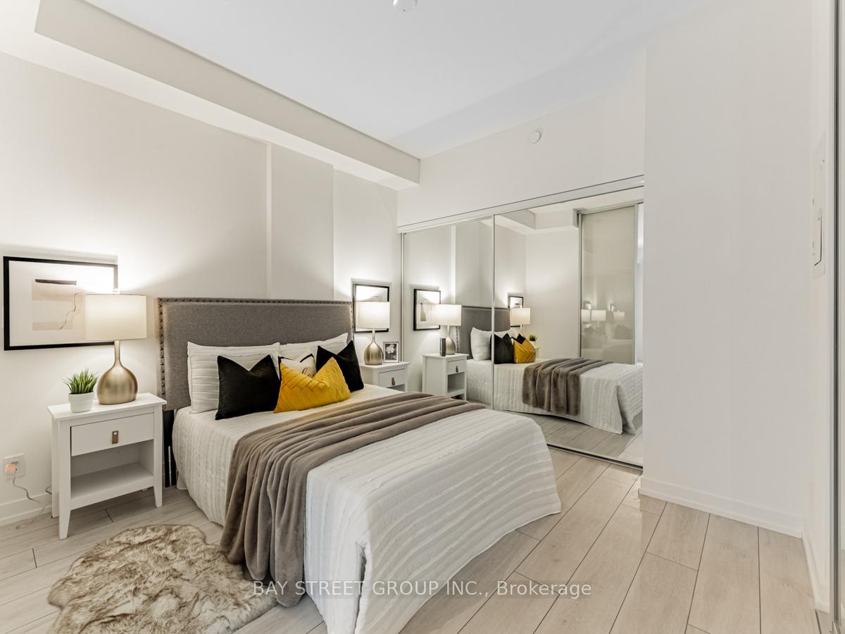1 Bedroom Condo at 55 Mercer,  Toronto For sale