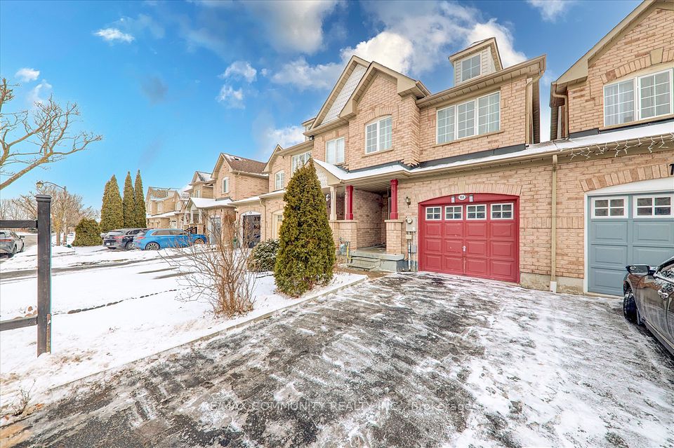 166 Bean Crescent, Ajax, ON L1T 4K3