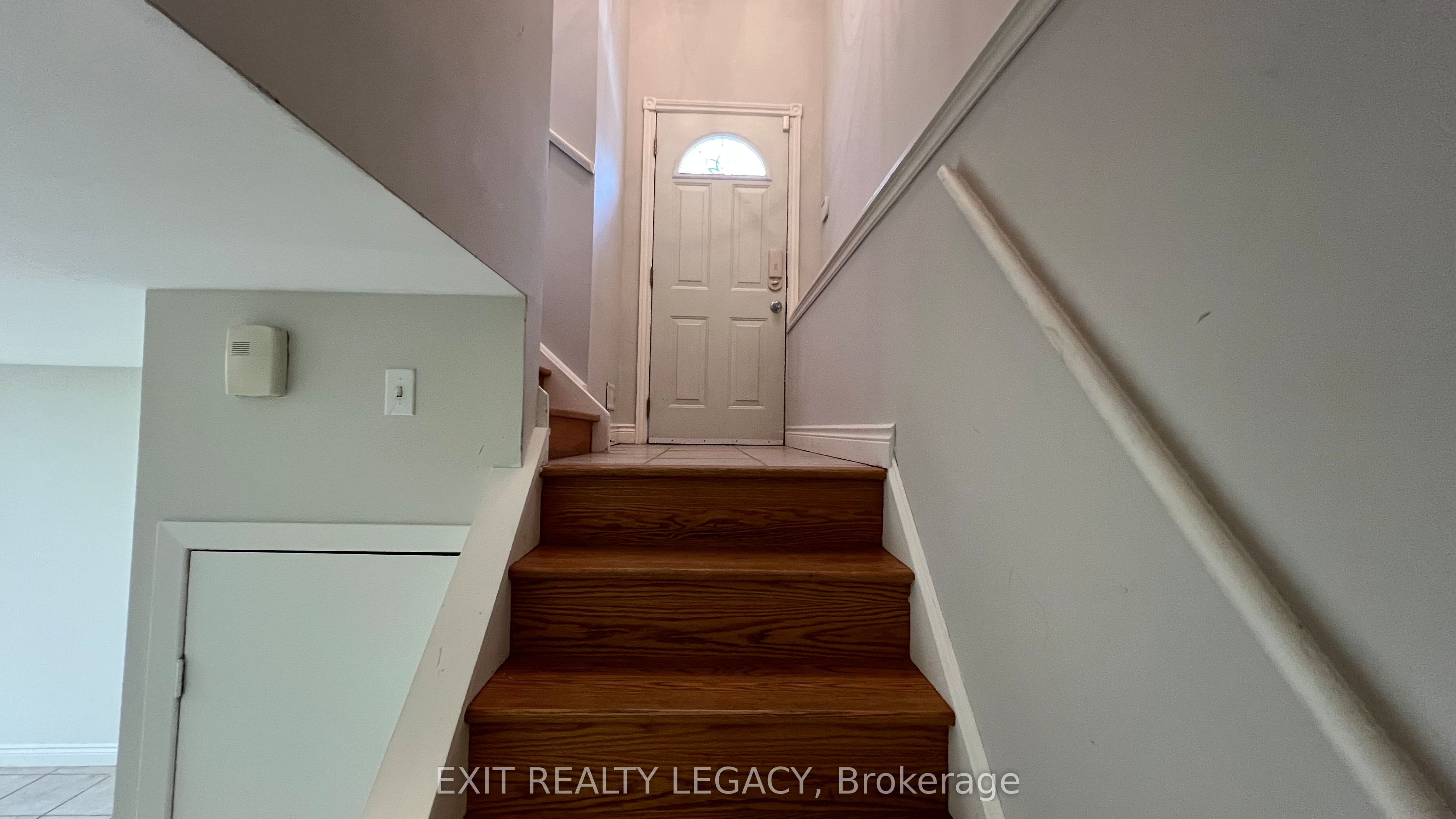89 Bond Crescent