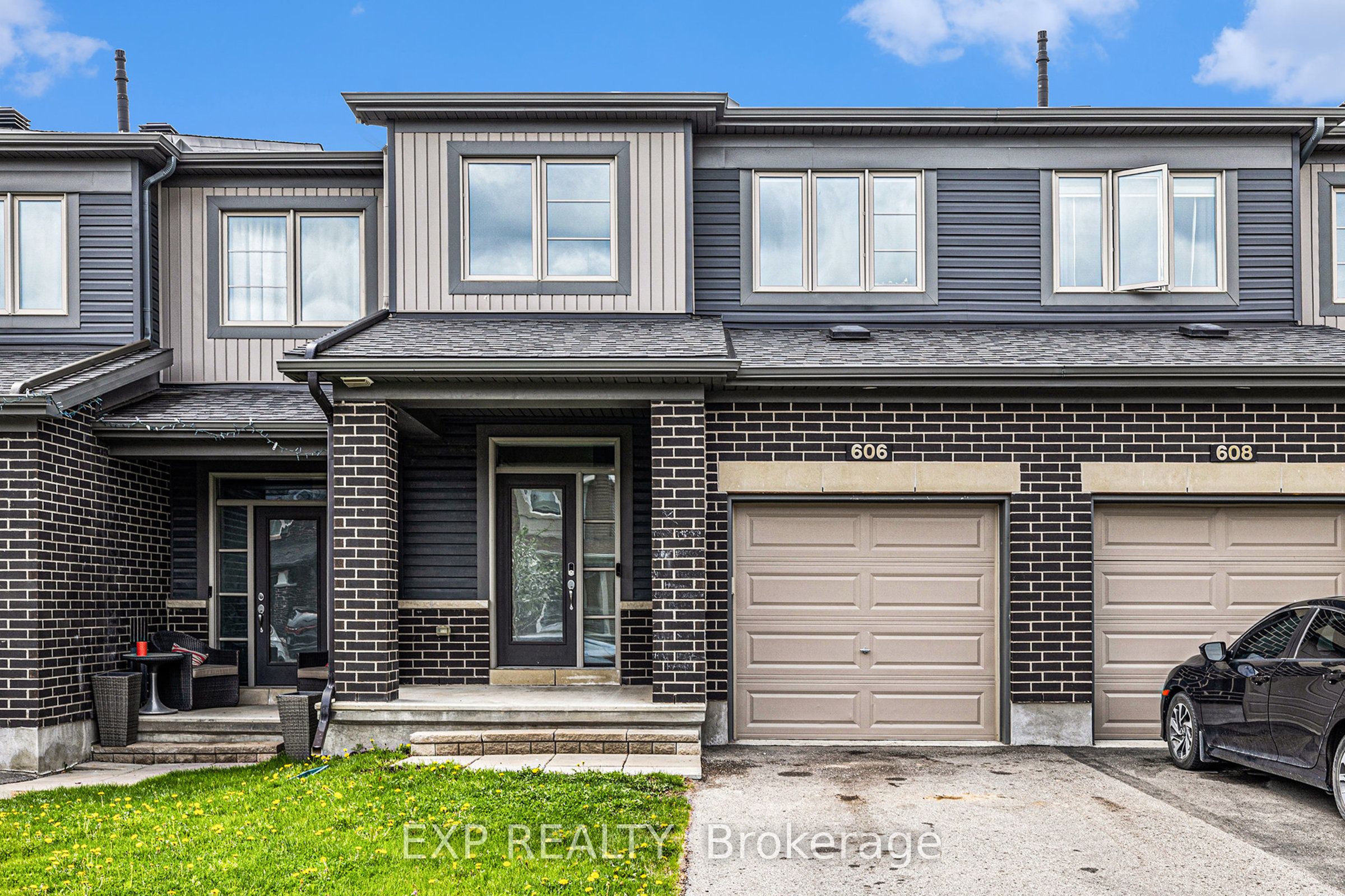 606 Geranium Walk