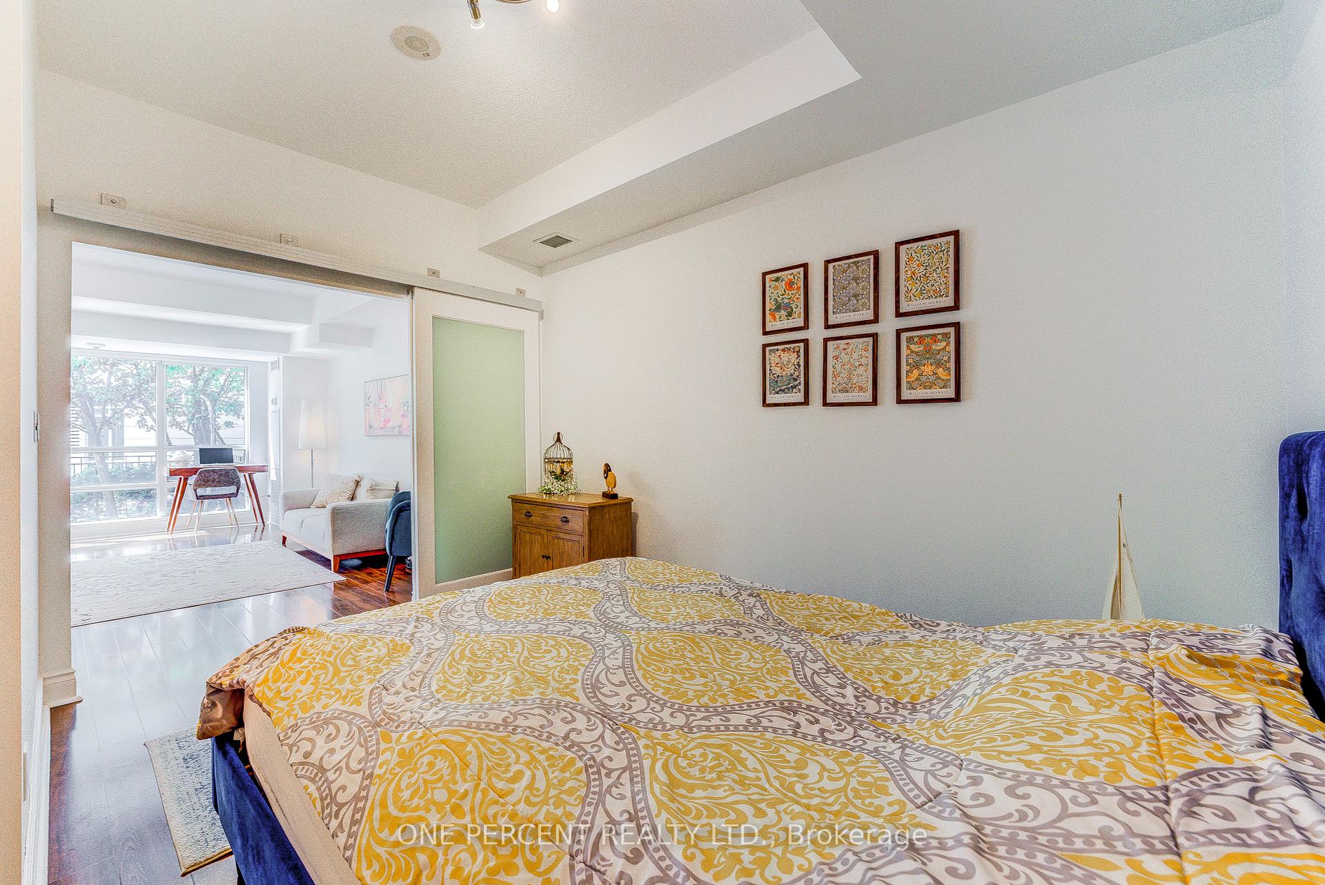1 Bedroom Condo at 31 Olive, Toronto For sale