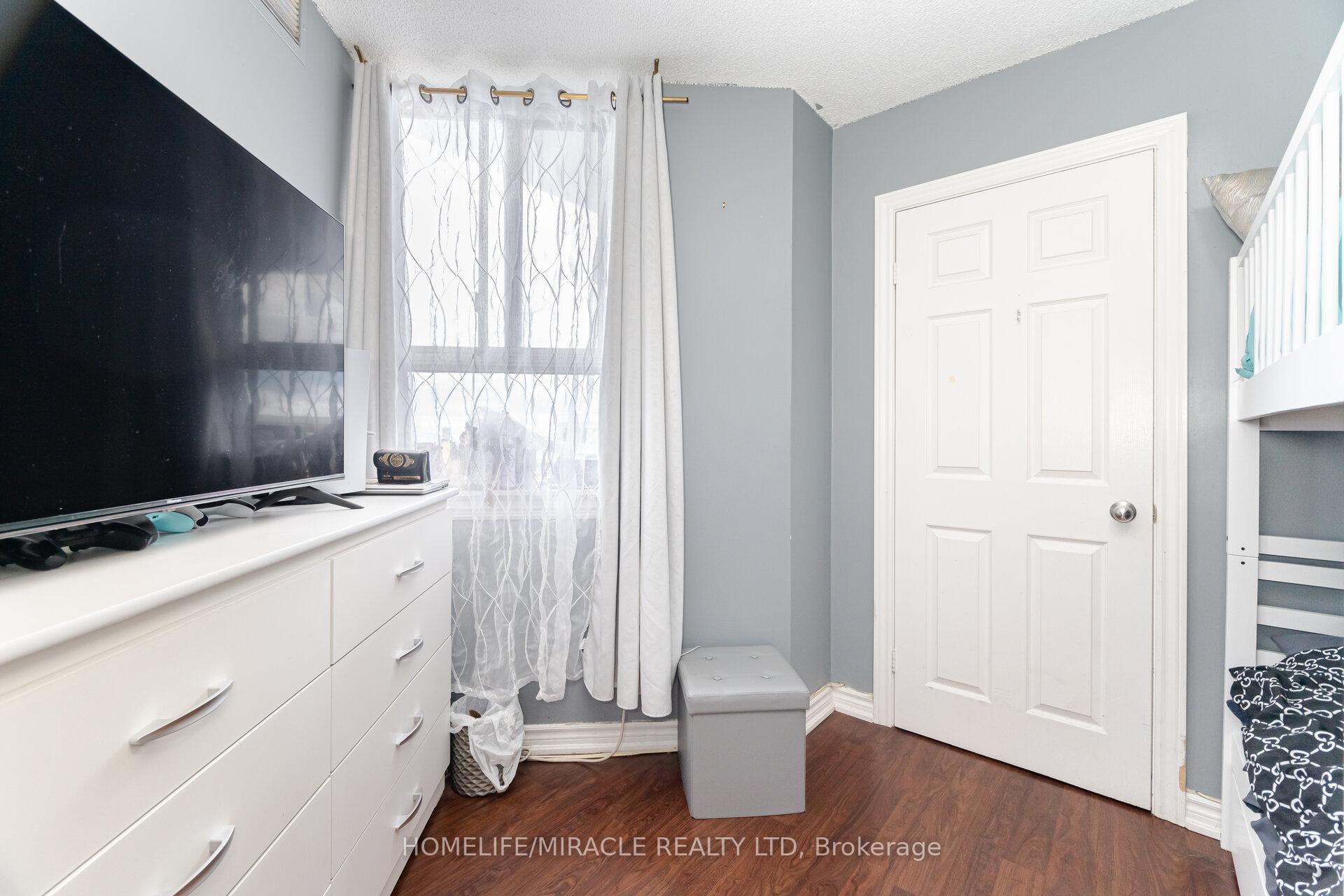 3 Bedrooms Condo at 234 Albion, Toronto For sale
