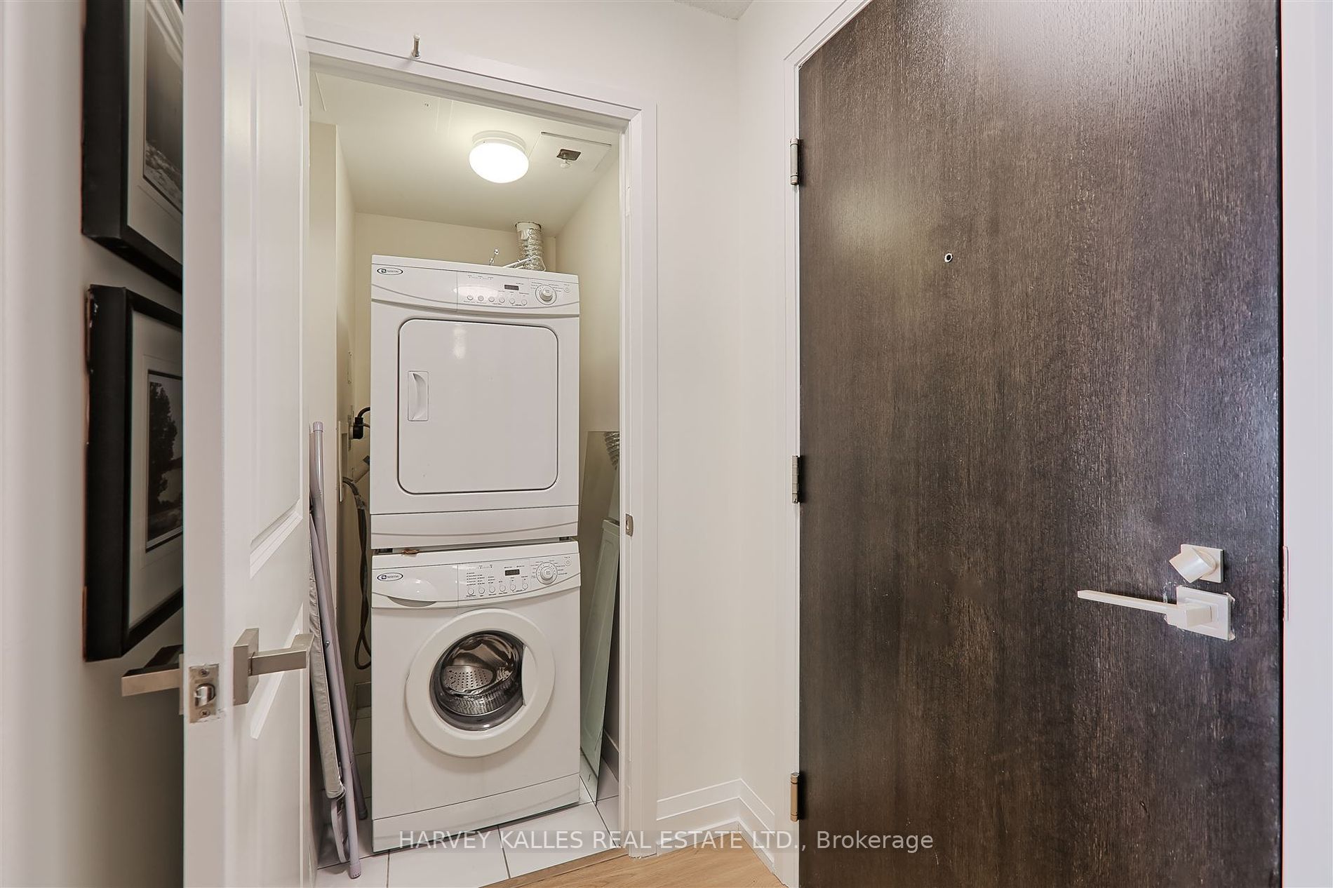 1070 Sheppard Avenue W 912