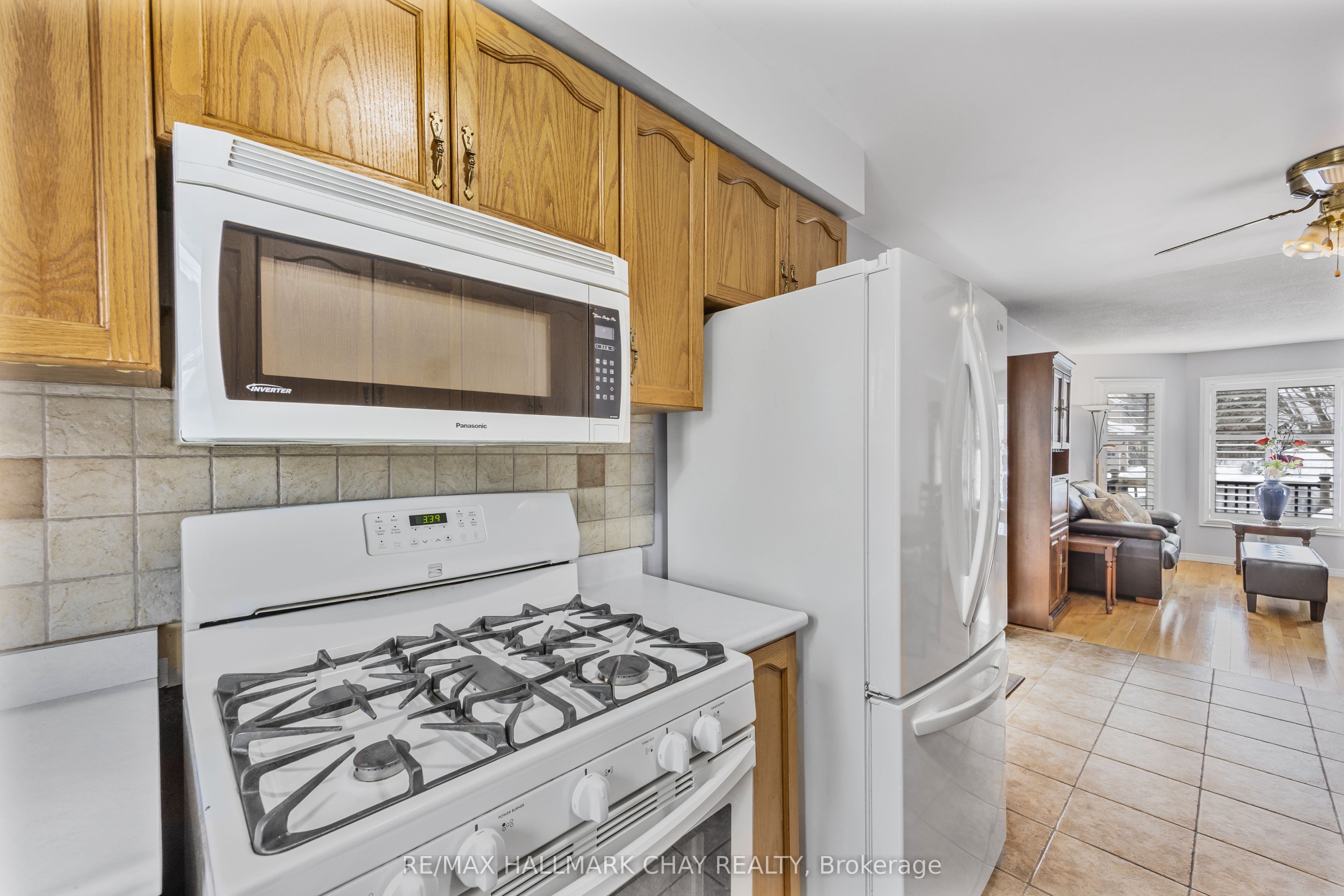 23 Grasett Crescent