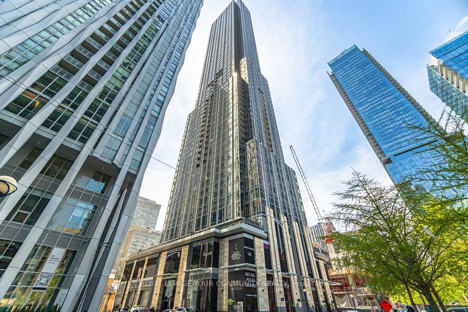 11 Yorkville