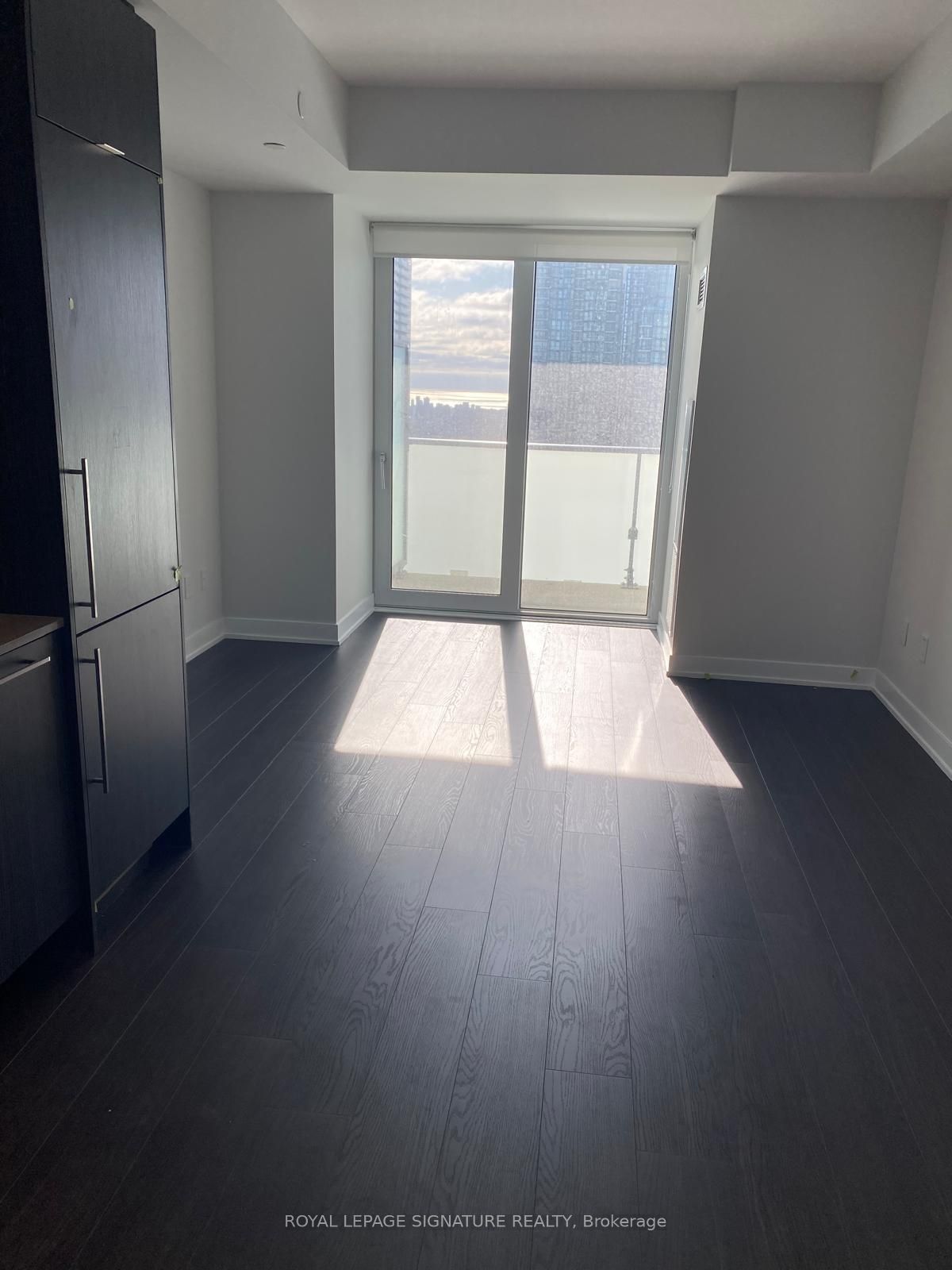 430 Square One Drive, #2805