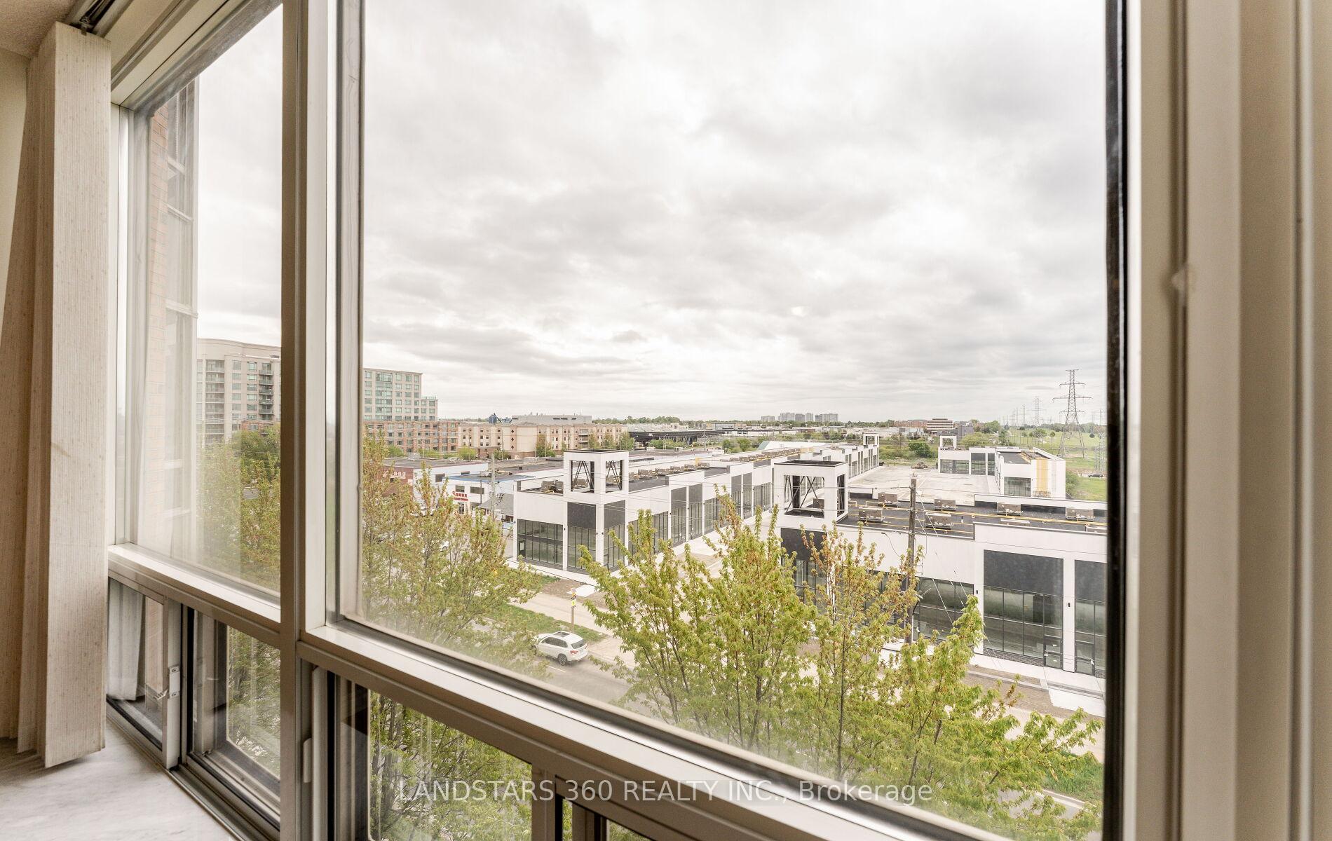 2 Bedrooms Condo at 3088 Kennedy, Toronto For sale