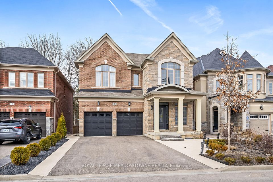 121 Upper Canada