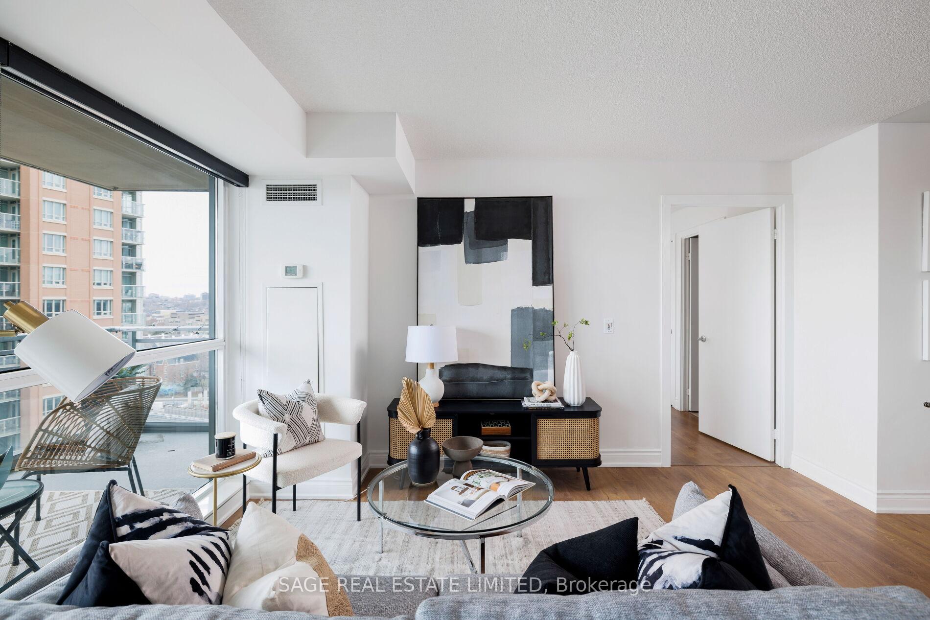 2 Bedrooms Condo at 100 Western Battery, Toronto For sale