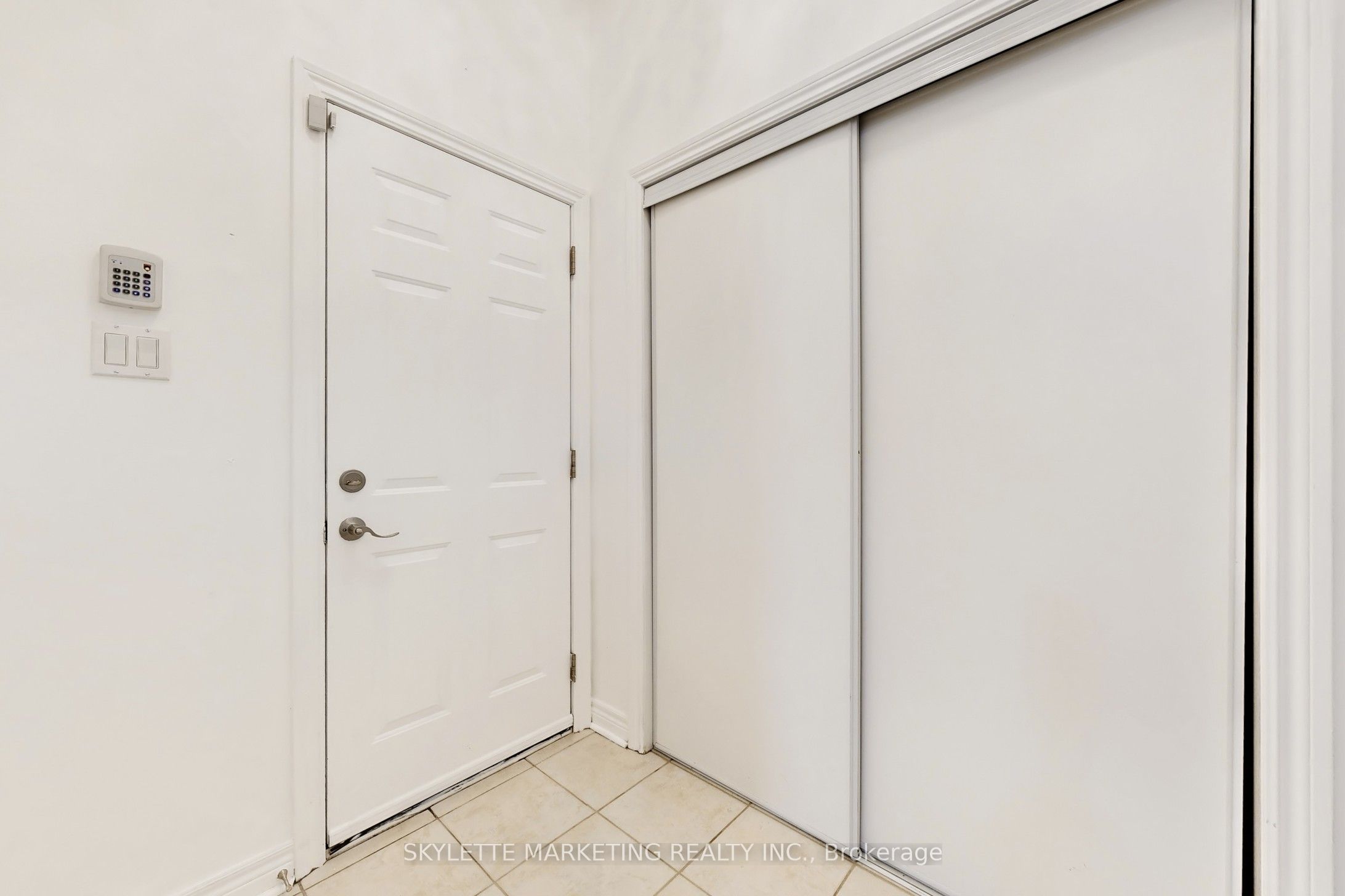 237 Woodspring Avenue