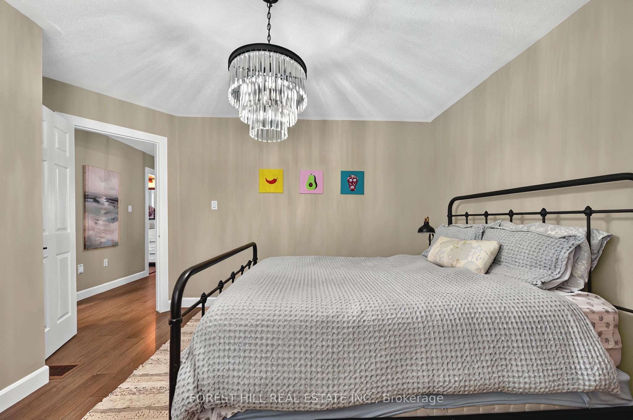 88 Noble Drive, Bradford West Gwillimbury, ON L3Z 3B4