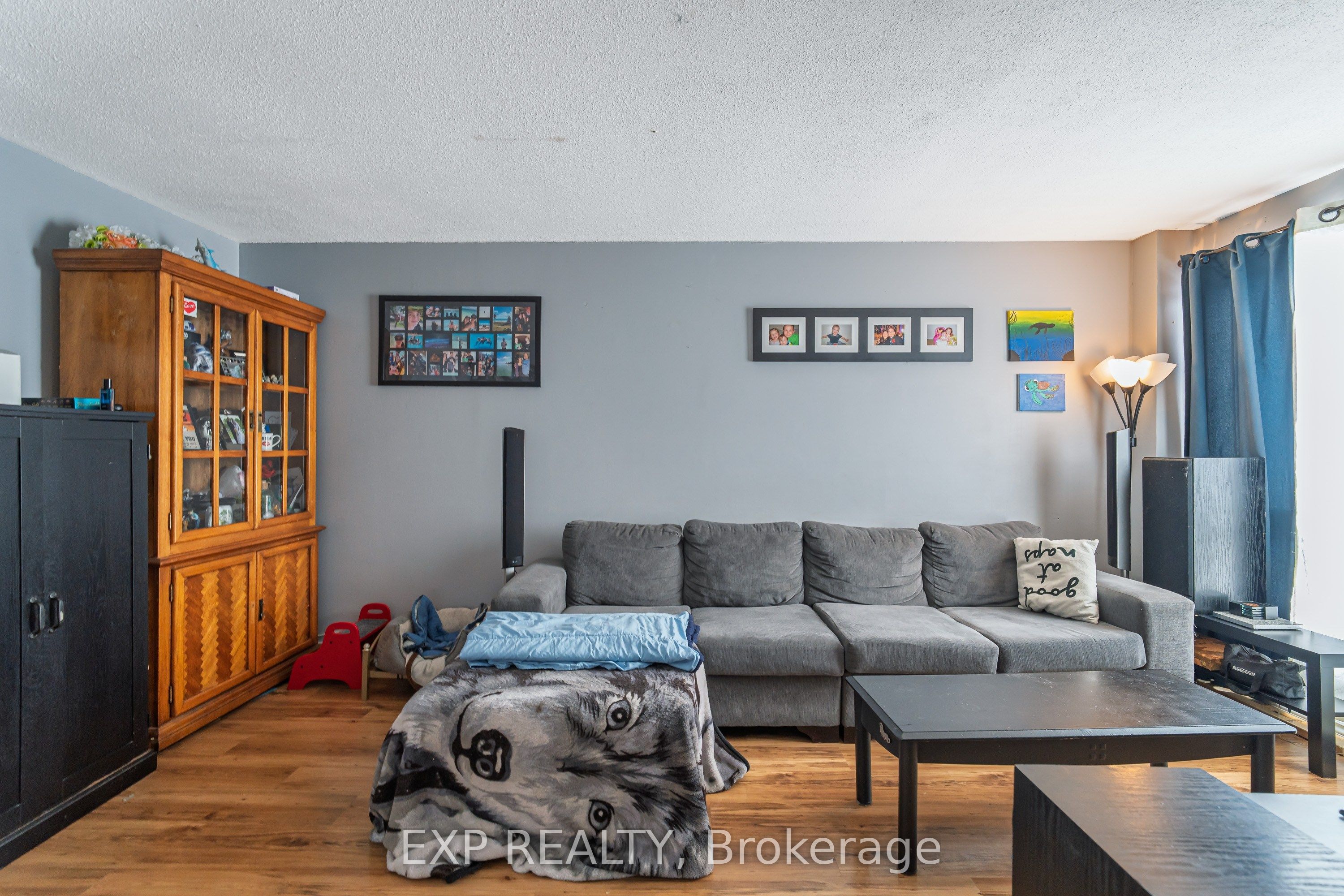 1281 Bethamy Lane, BeaconHillNorthSouthandArea, ON K1J 8P3