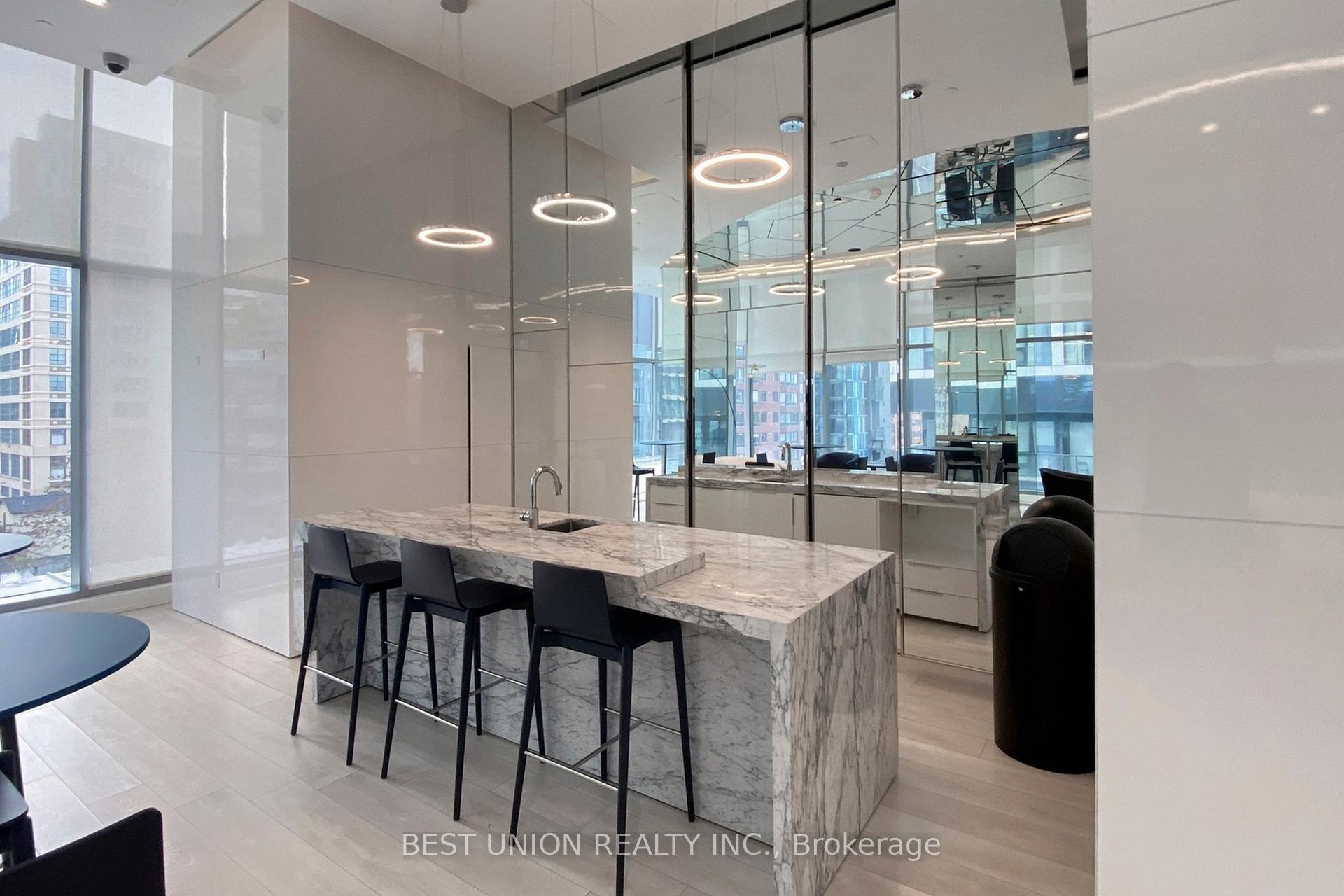 2 Bedrooms Condo at 251 Jarvis, Toronto For sale