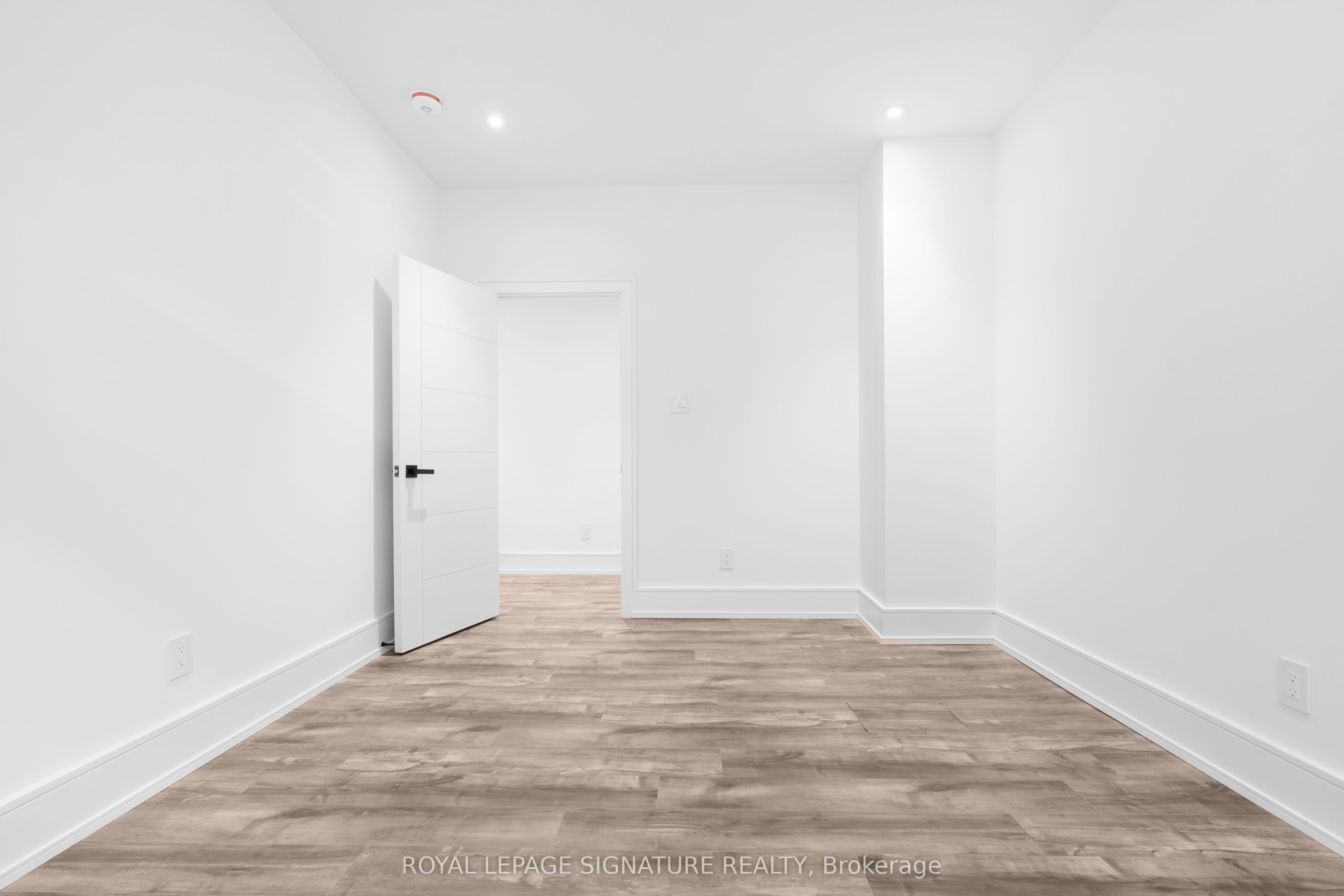 193 Mateo Place