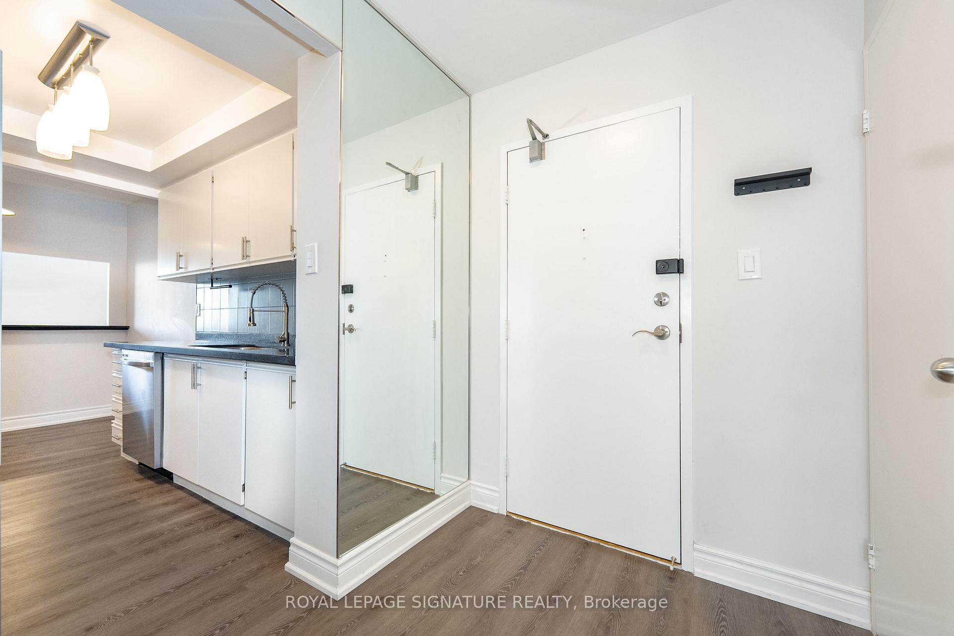 3 Bedrooms Condo at 3151 Bridletowne, Toronto For sale