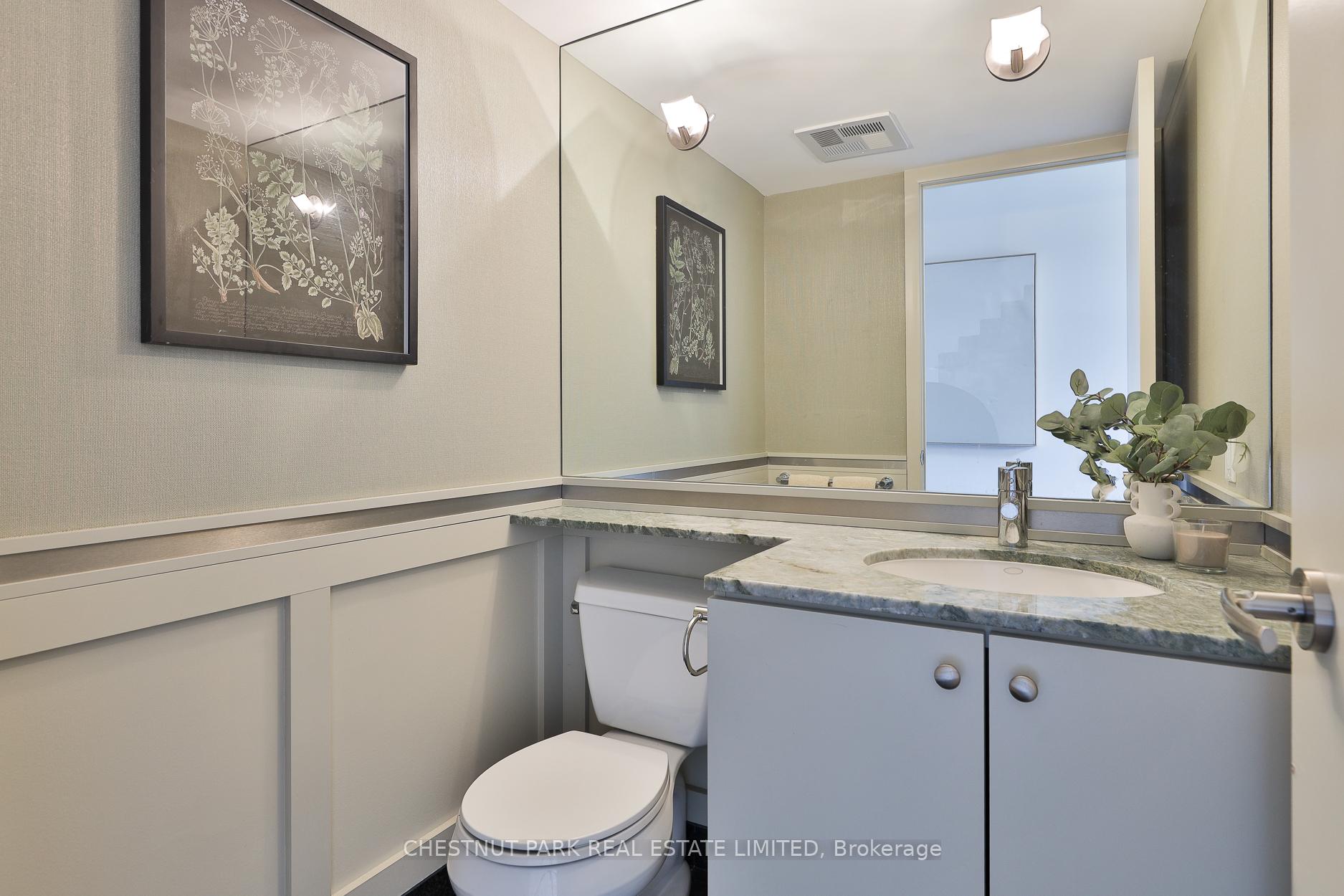 3 Bedrooms Co-op at 210 Victoria, Toronto For sale