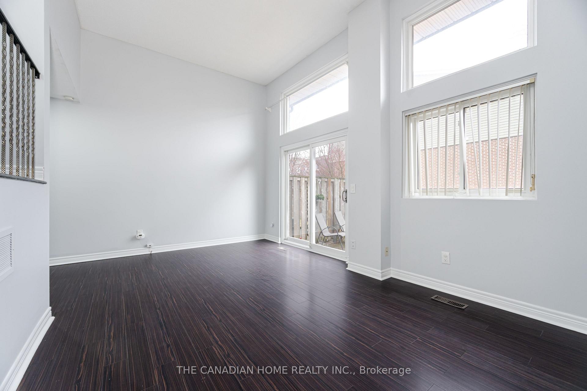 3 Bedrooms Condo at 4662 Kingston, Toronto For sale