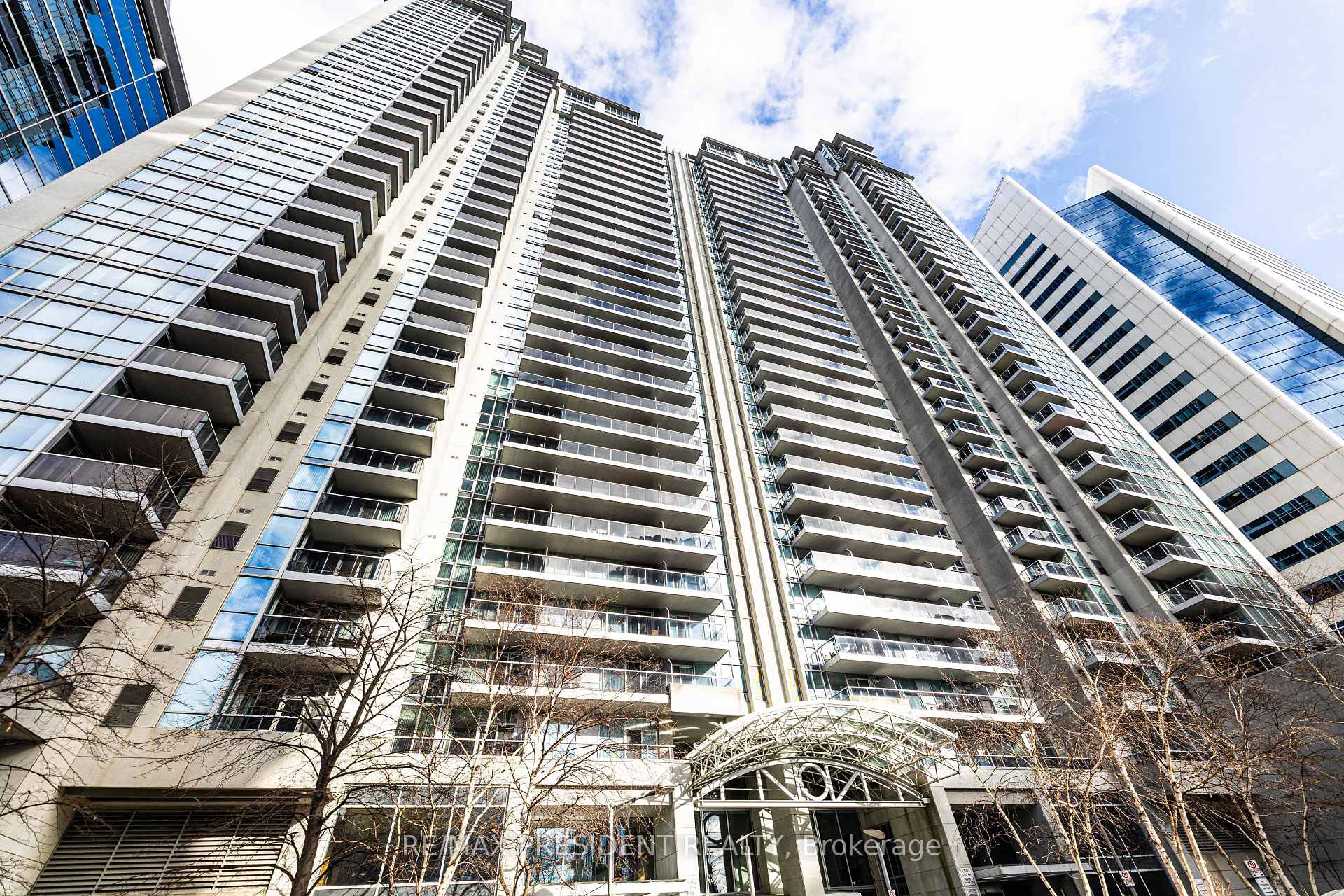 1 Bedroom Condo at 4978 Yonge, Toronto For sale