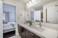 24 Faris Street