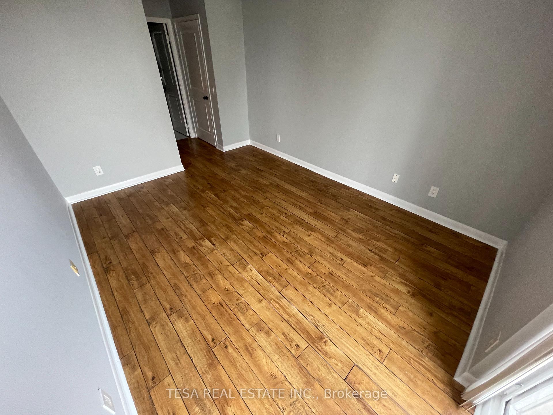 3 Bedrooms Condo at 4968 Yonge,  Toronto For sale