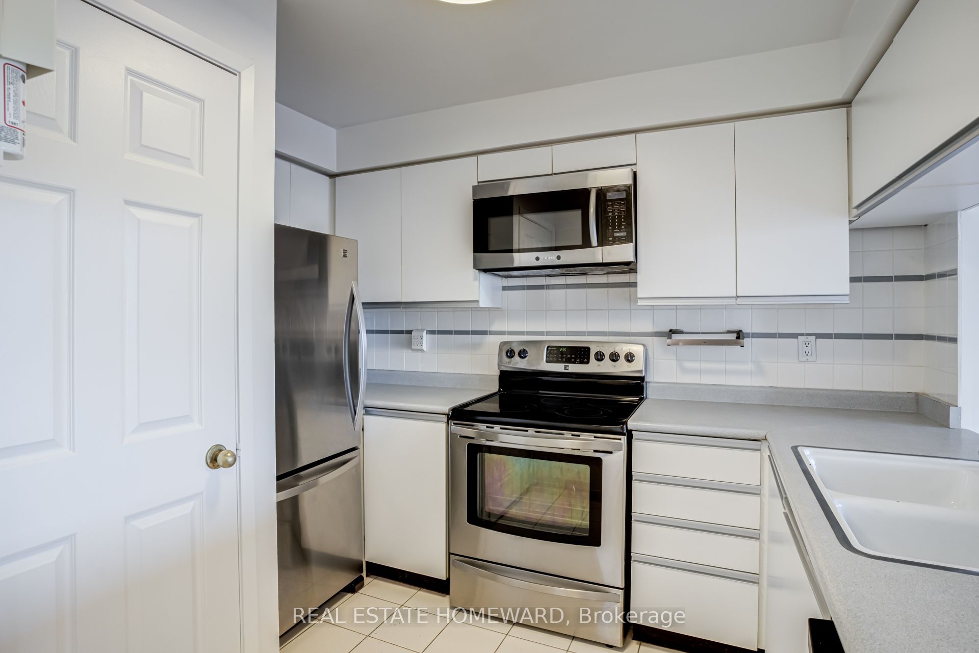 298 Jarvis Street, #804