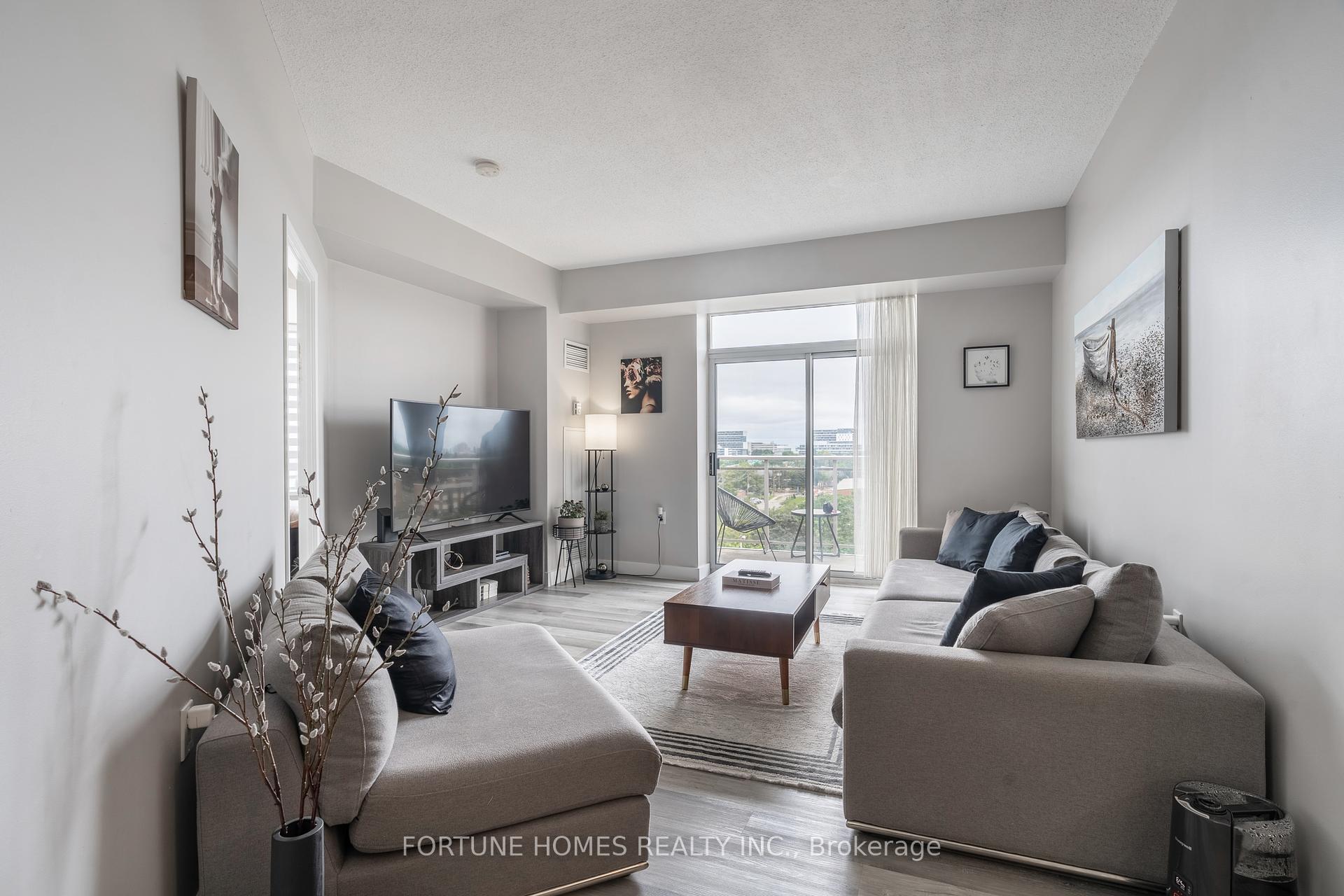 2 Bedrooms Condo at 650 Lawrence, Toronto For sale