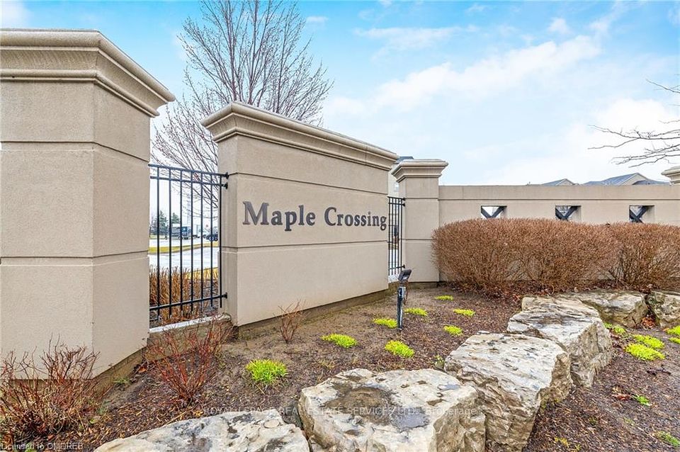 1483 Maple
