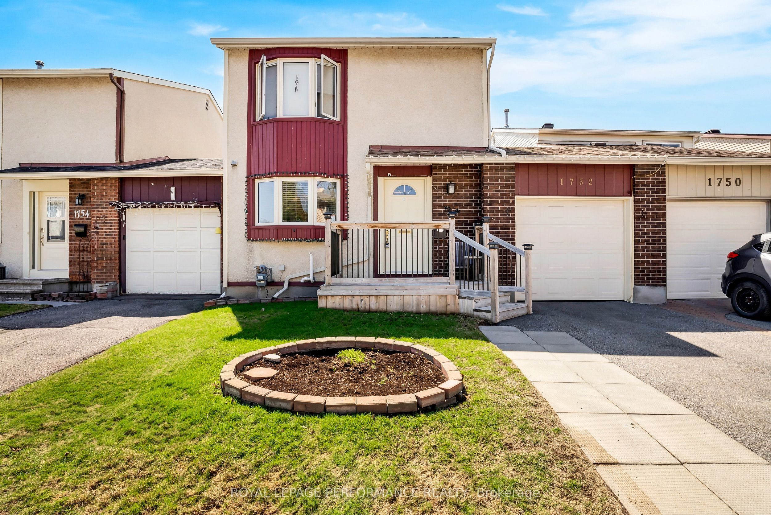 1752 Lafrance Drive, OrleansCumberlandandArea, ON K1E 2H2