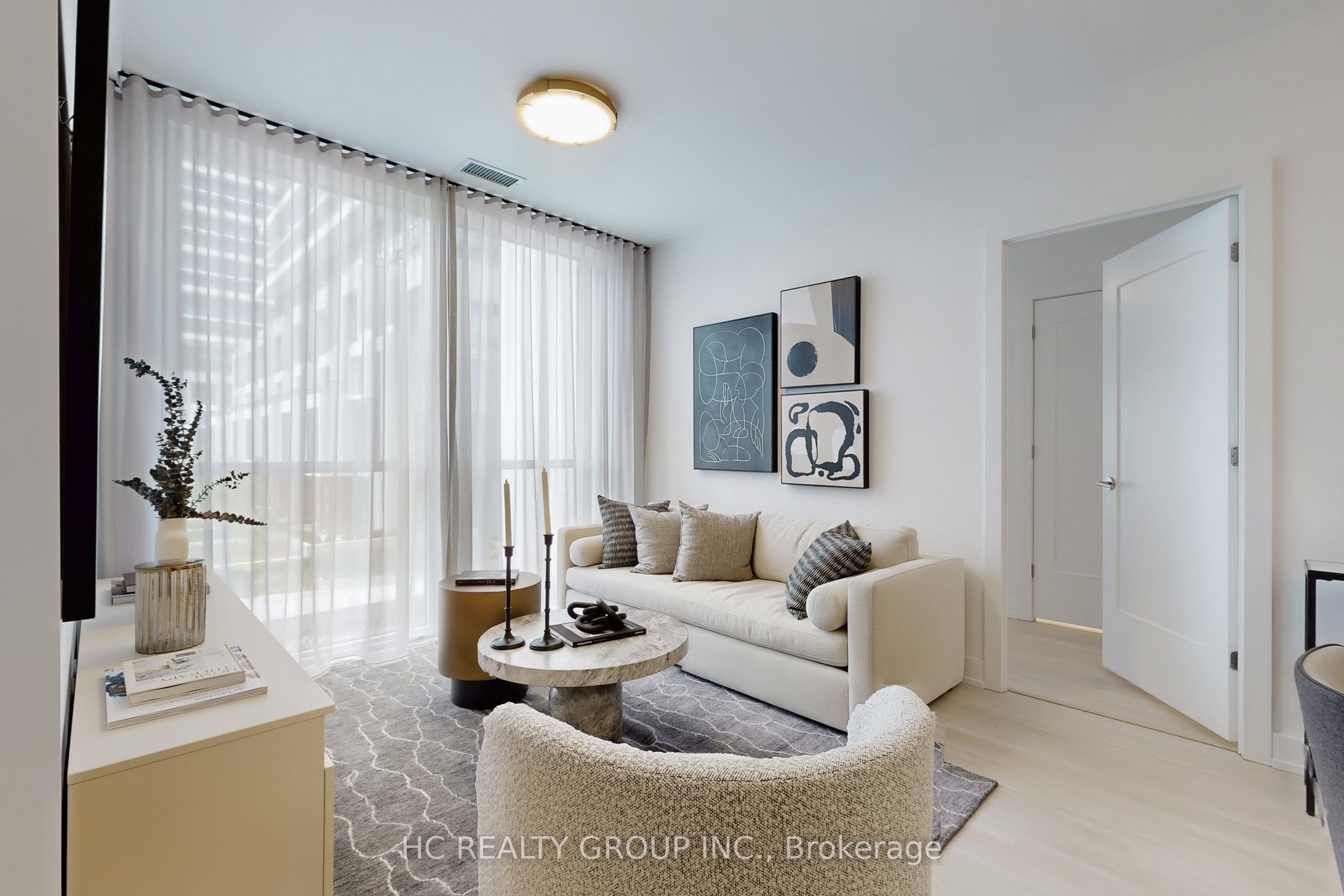 30 Inn On The Park Drive, #222