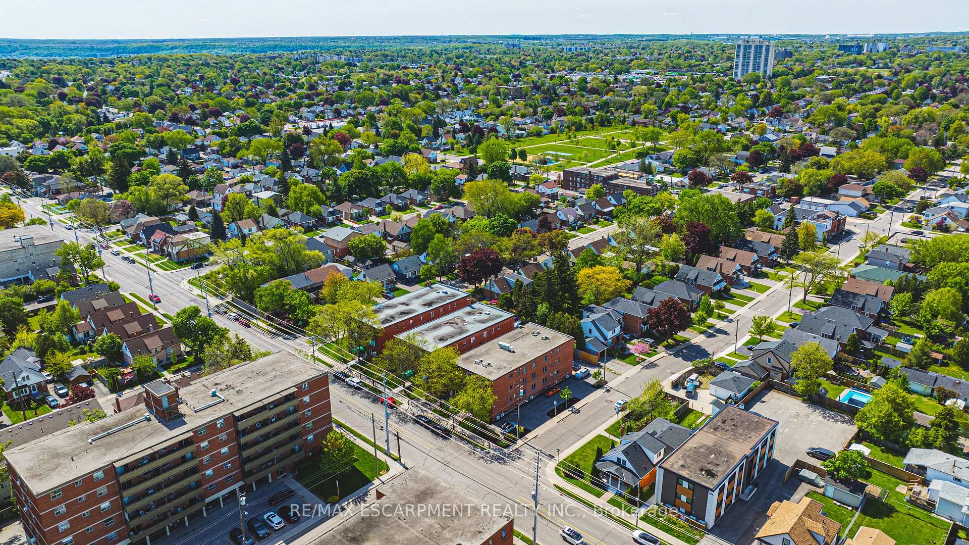 1 Bedroom Condo at 836 Concession, Hamilton For sale