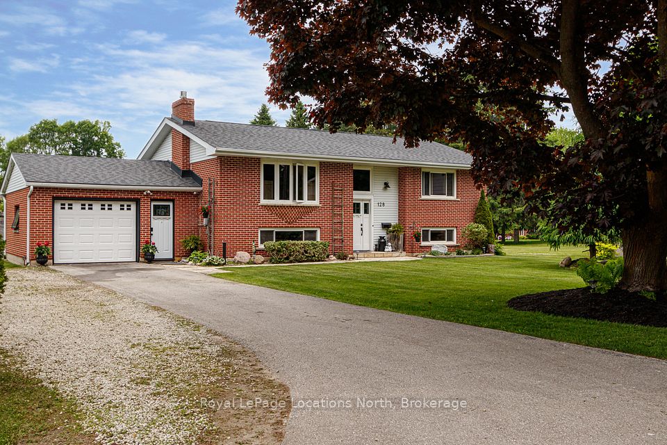 128 Montgomery