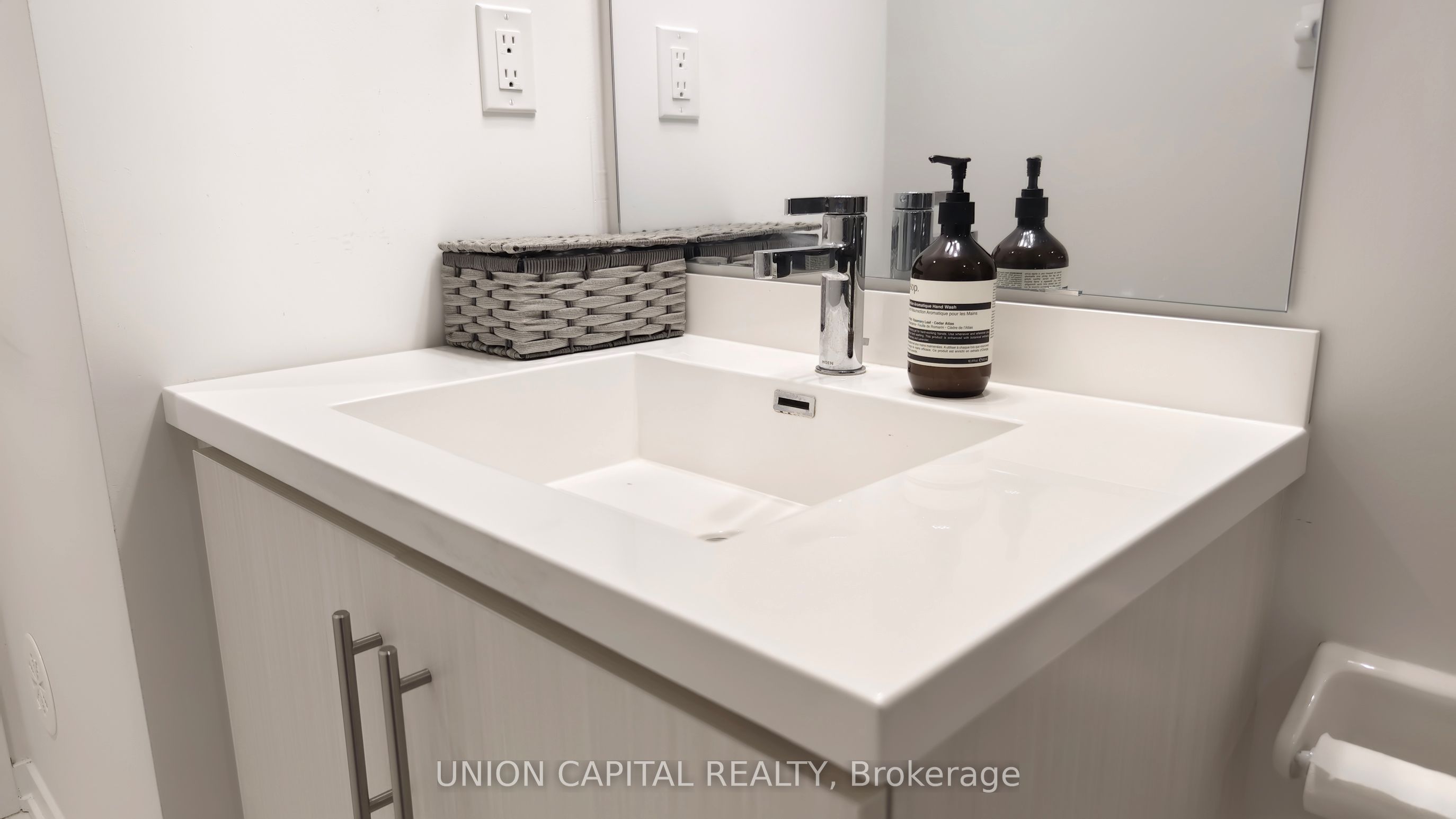 15 William Jackson Way, #23