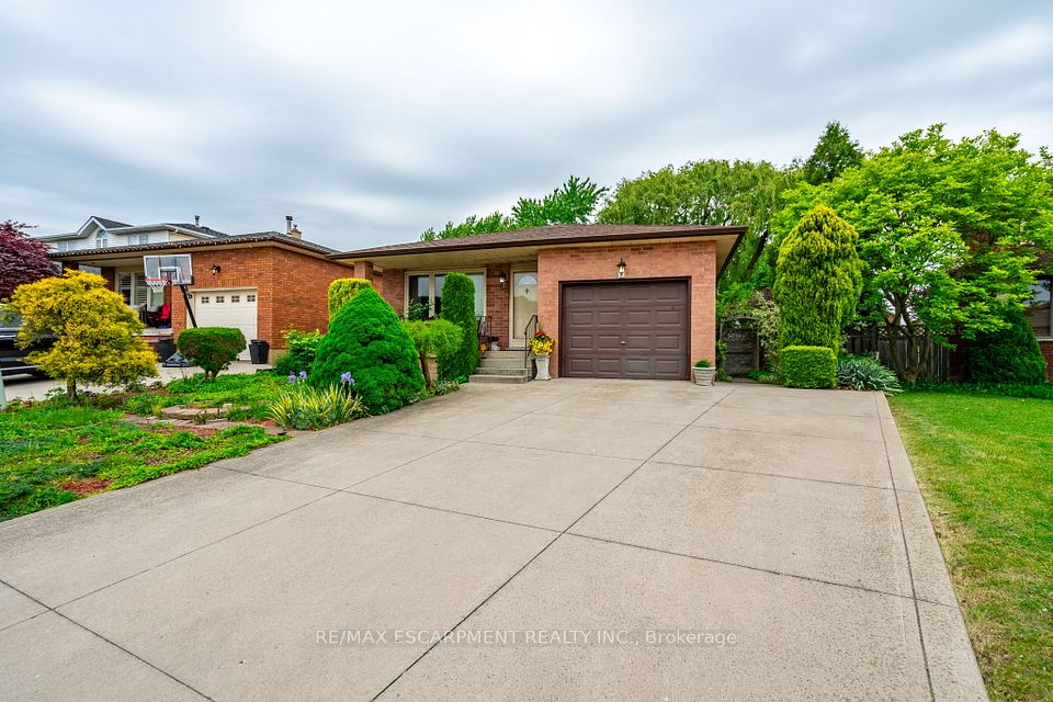 43 Trenholme Crescent