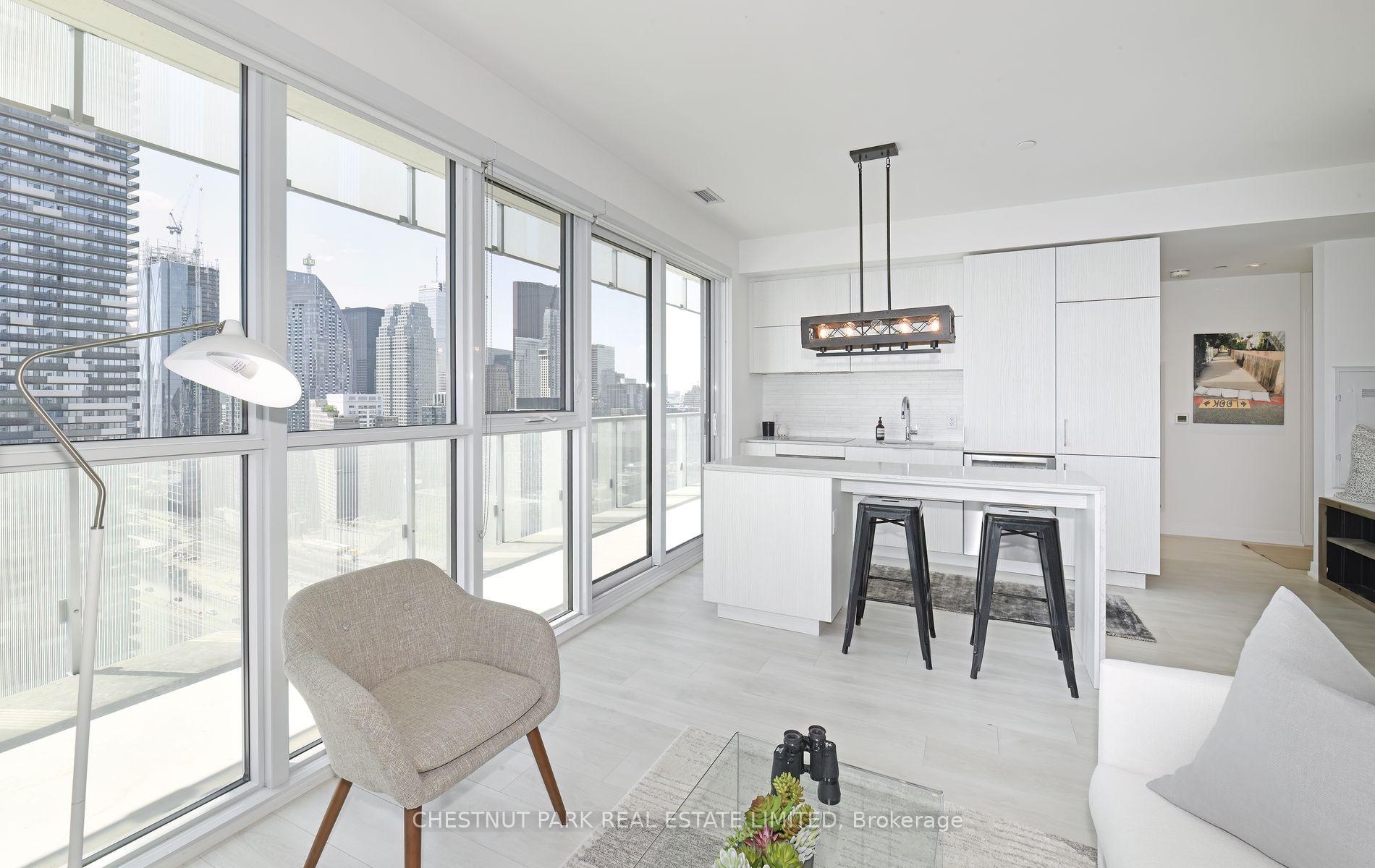2 Bedrooms Condo at 15 Lower Jarvis, Toronto For sale