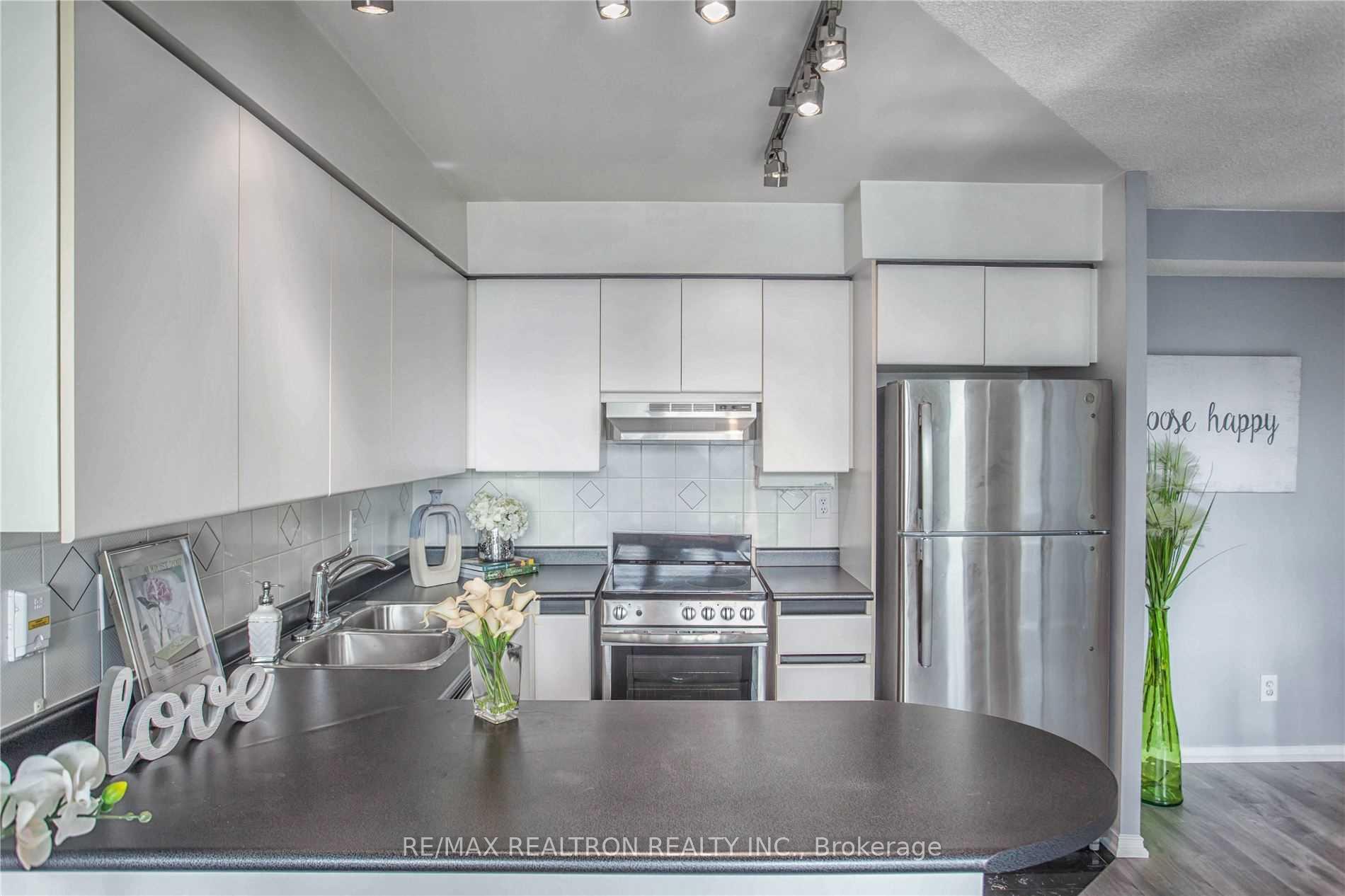 1 Bedroom Condo at 238 Doris, Toronto For sale