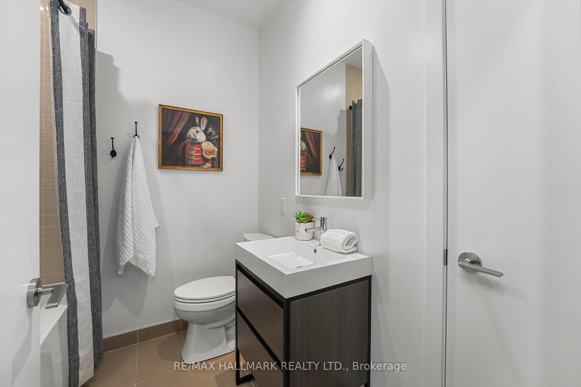 2 Bedrooms Condo at 150 Logan, Toronto For sale