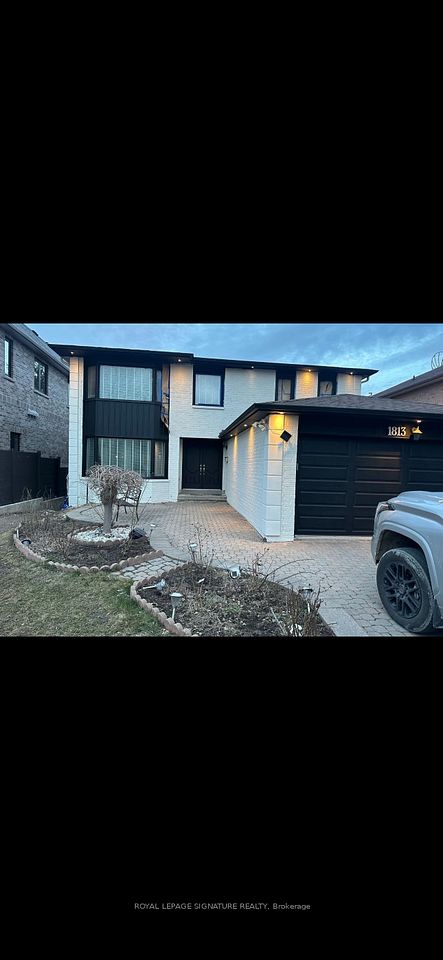 1813 Spruce hill