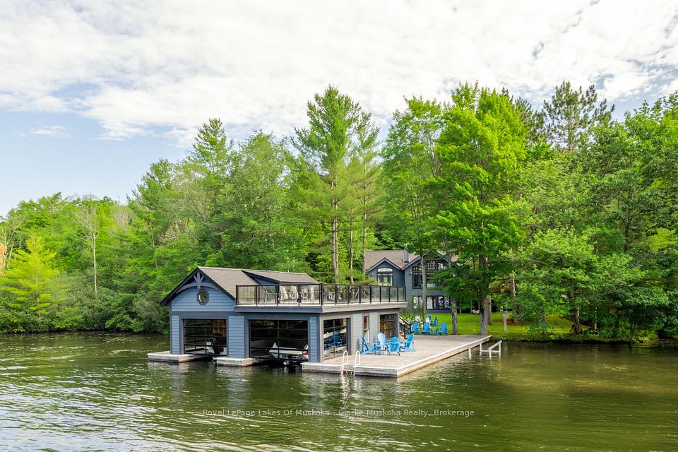 1298 Hemlock Point