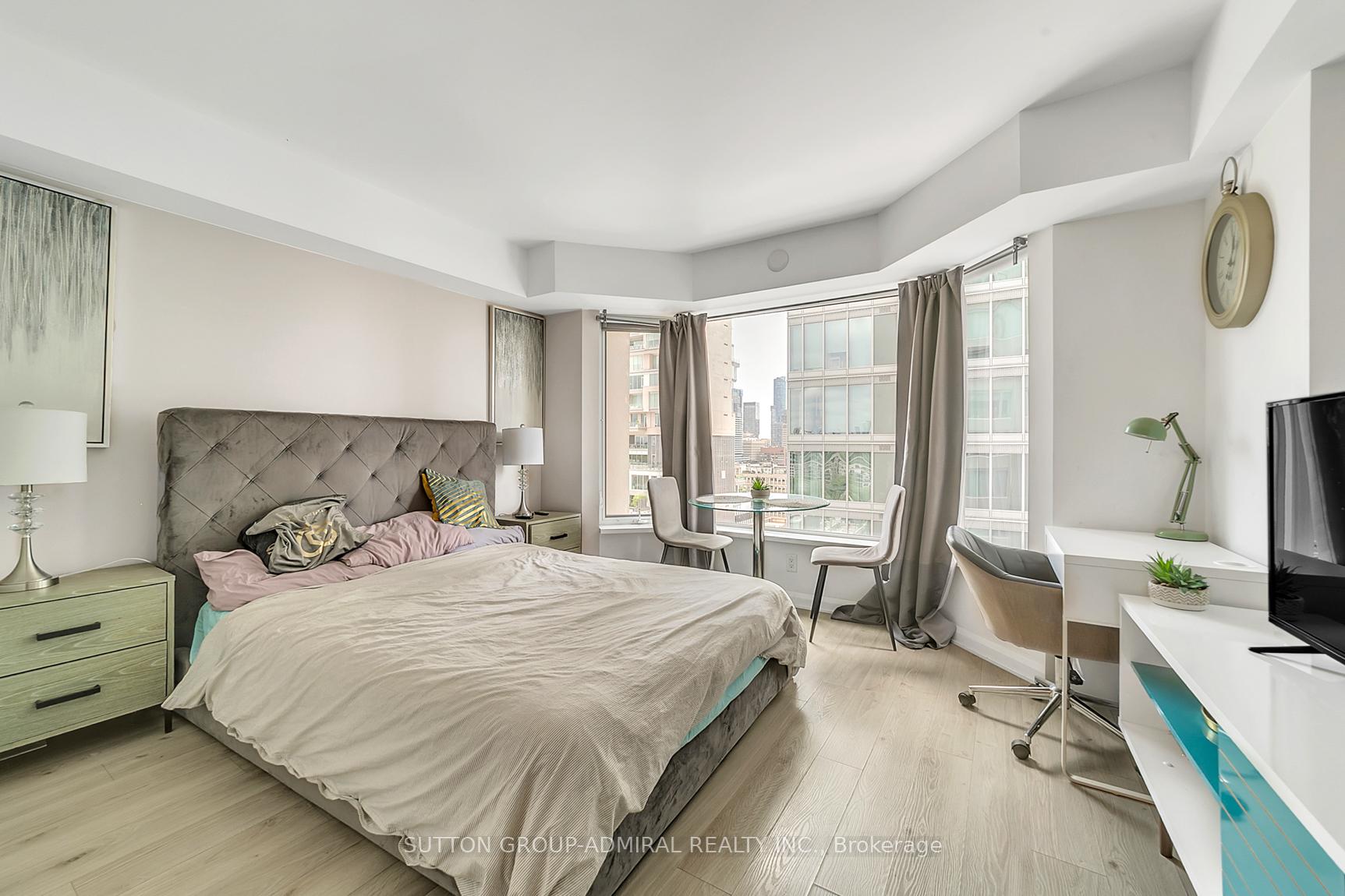 Condo at 155 YORKVILLE, Toronto For sale