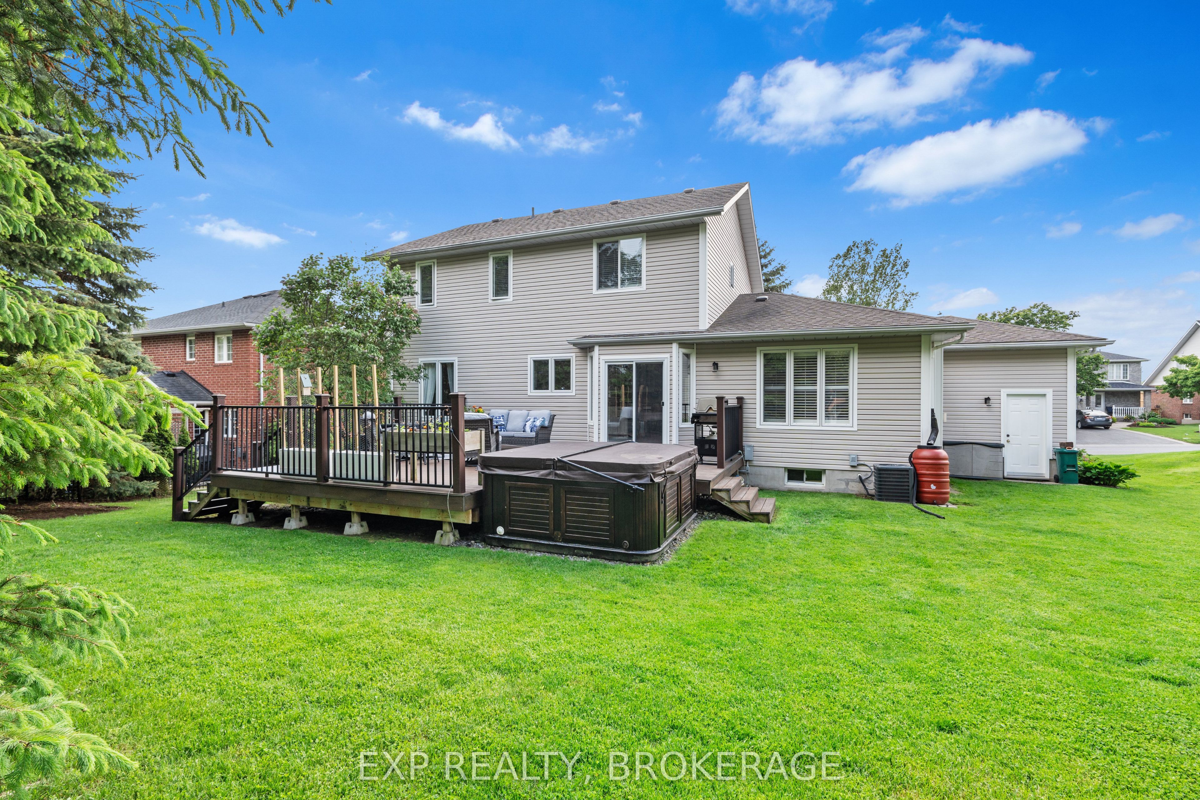 1016 FINCH Street
