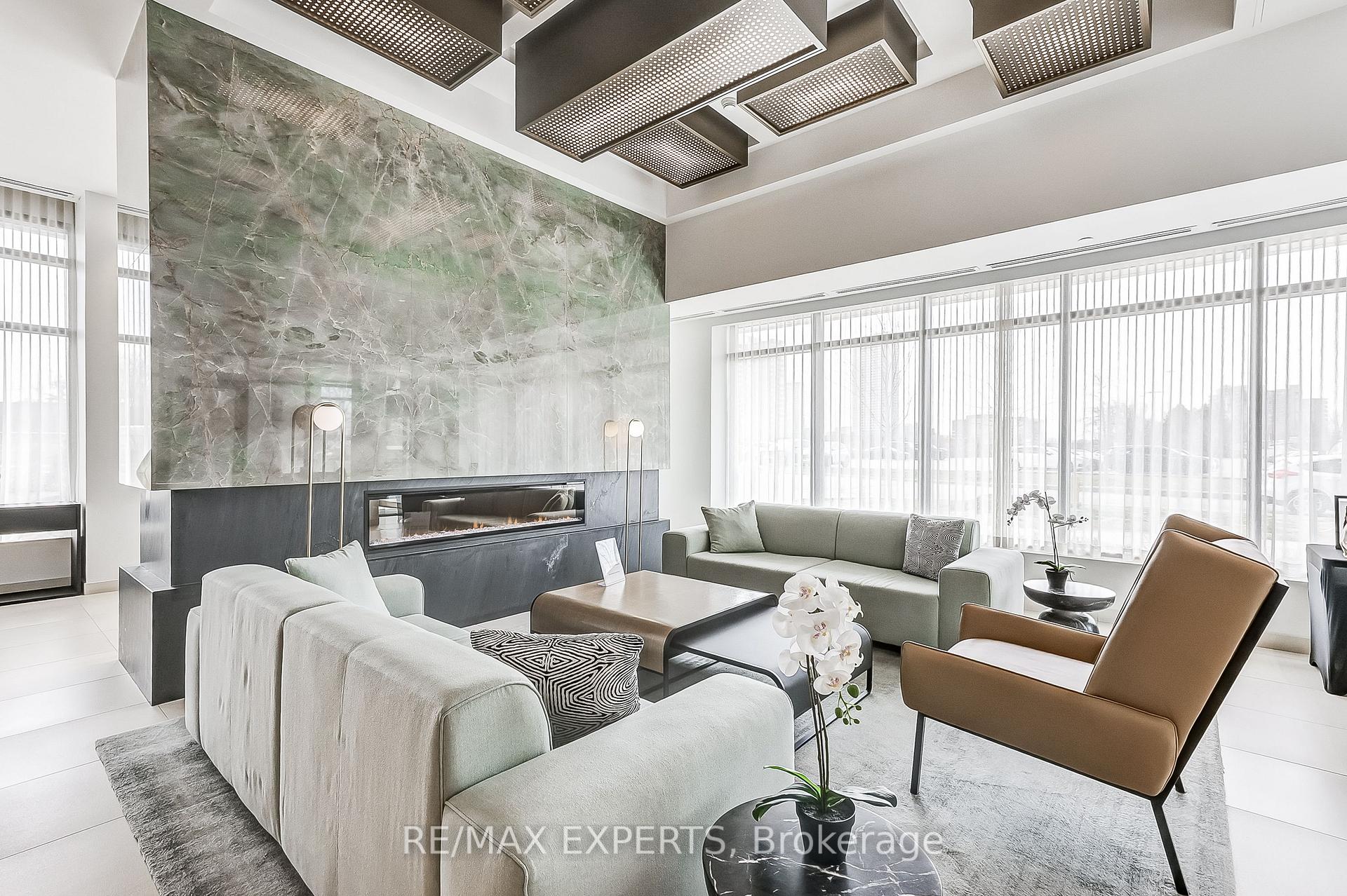 2 Bedrooms Condo at 188 Fairview Mall,  Toronto For sale