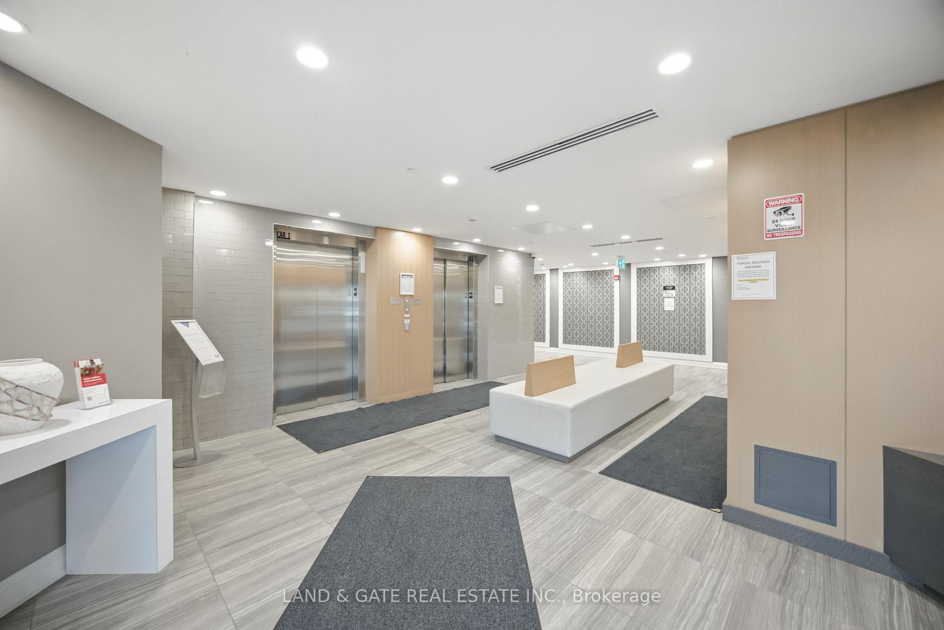 1 Bedroom Condo at 128 Grovewood, Oakville For sale