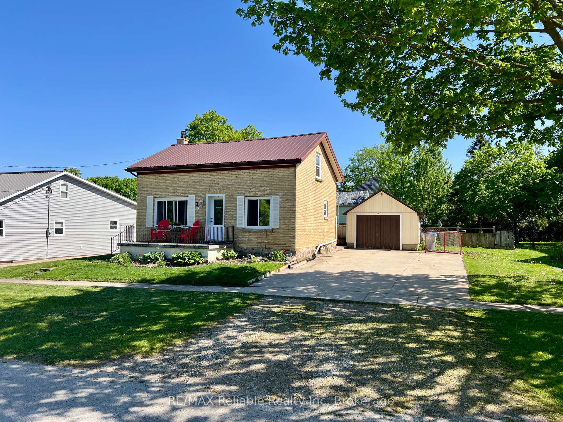 15 Mary Street, Bluewater, ON N0M 2T0