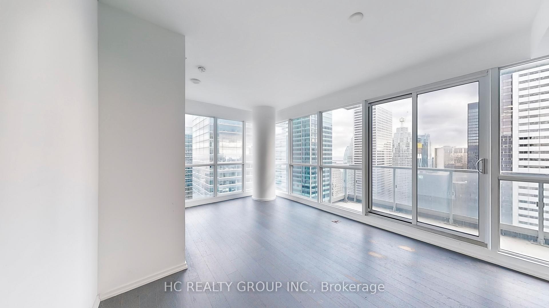 2 Bedrooms Condo at 70 Temperance, Toronto For sale