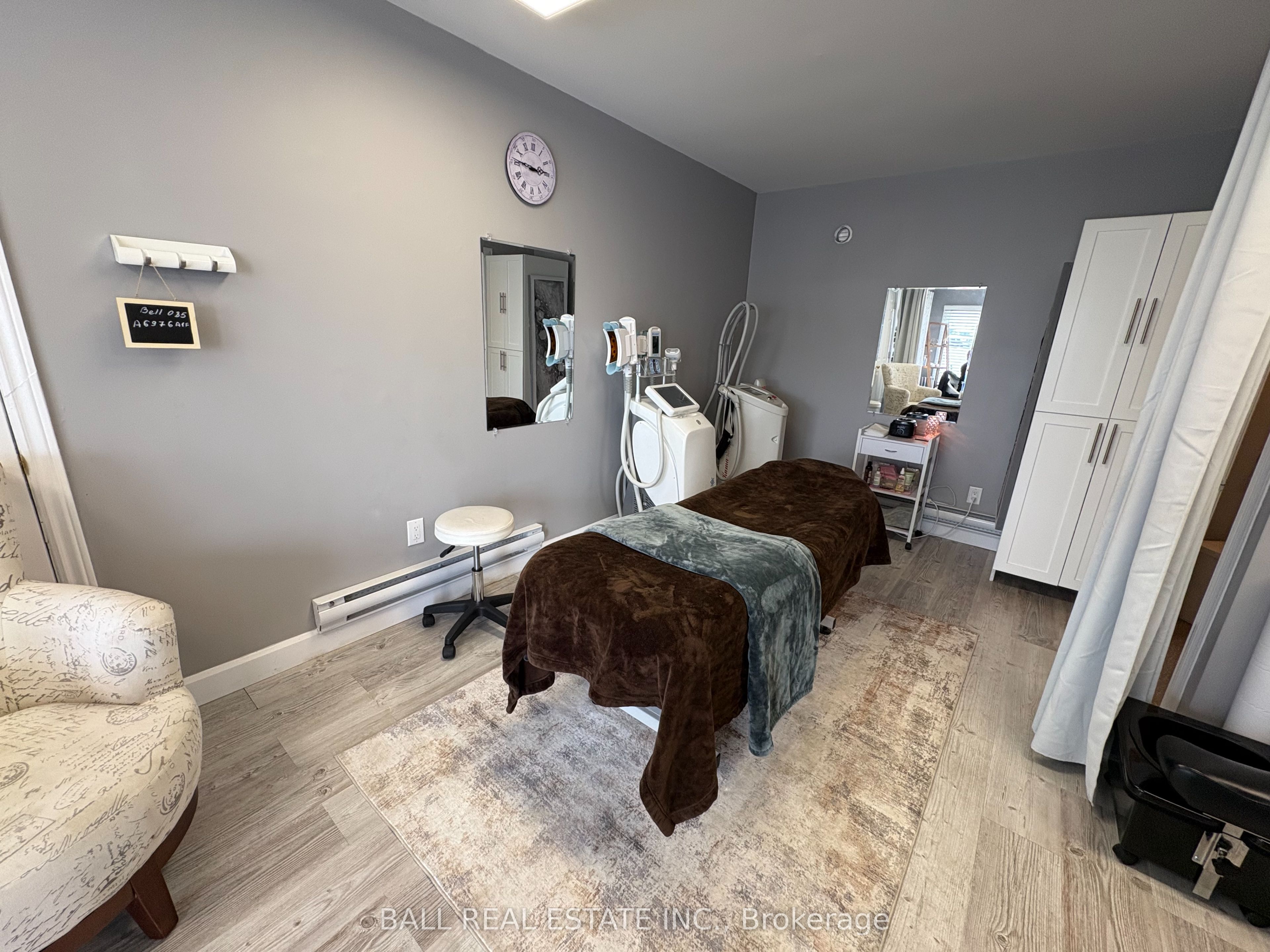 232 Main Street, #3