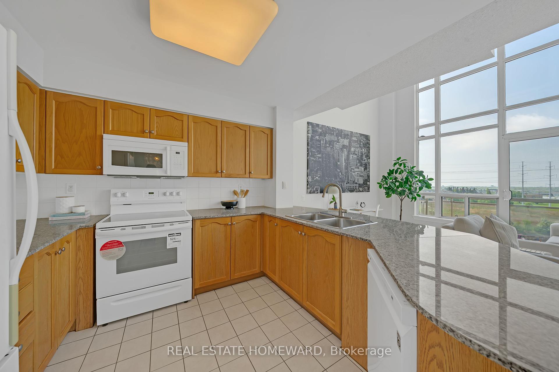 2 Bedrooms Condo at 1720 Eglinton, Toronto For sale