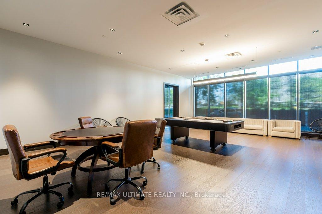 2 Bedrooms Condo at 1461 Lawrence, Toronto For sale
