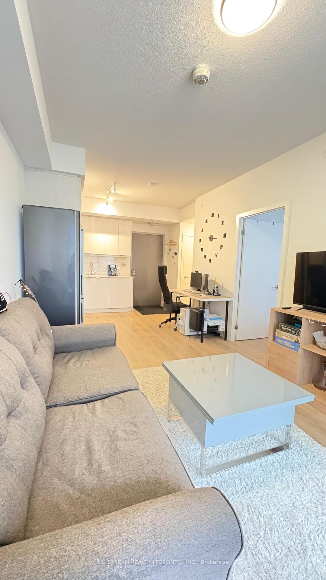 1 Bedroom Condo at 38 Forest Manor,  Toronto For sale