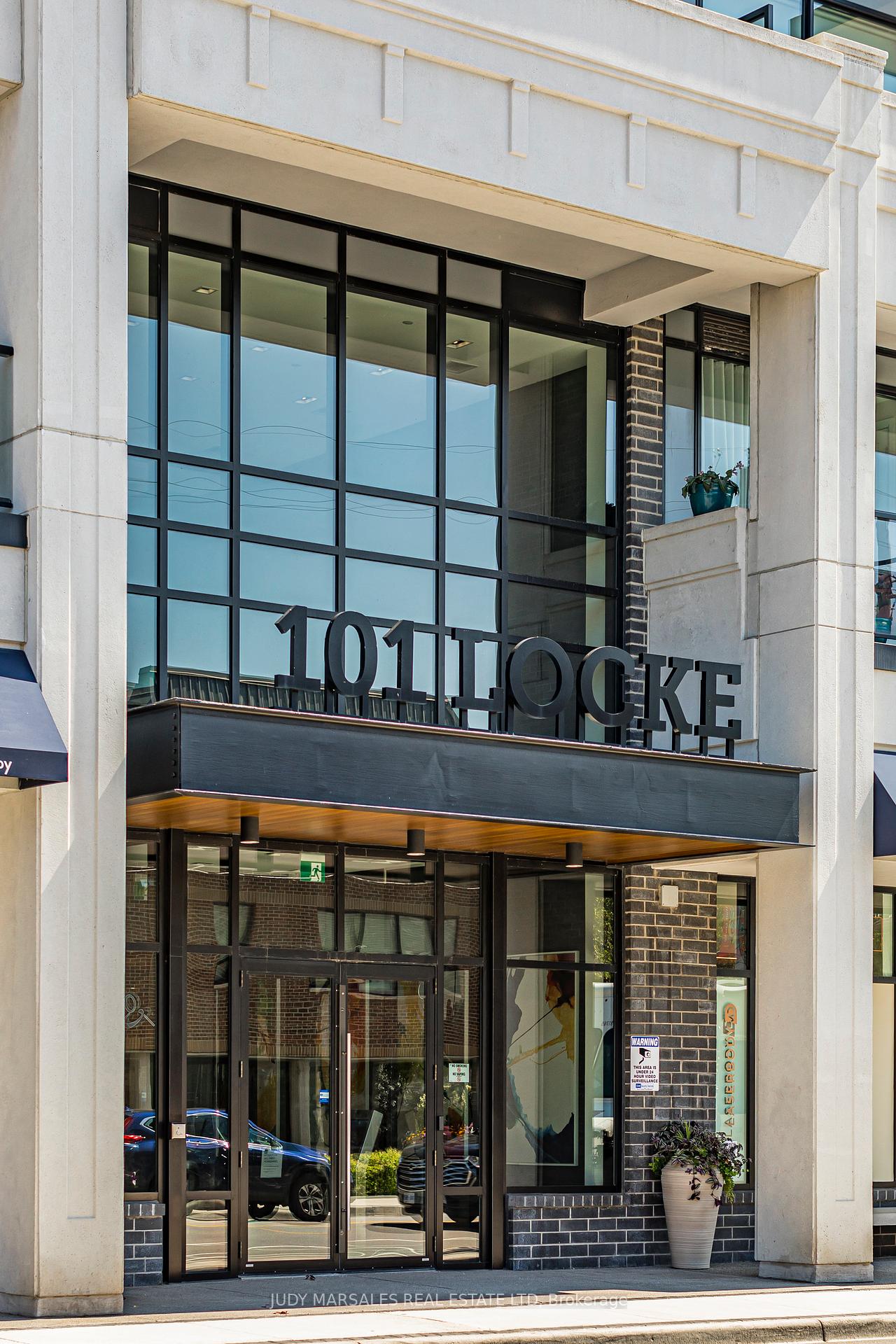 2 Bedrooms Condo at 101 Locke,  Hamilton For sale