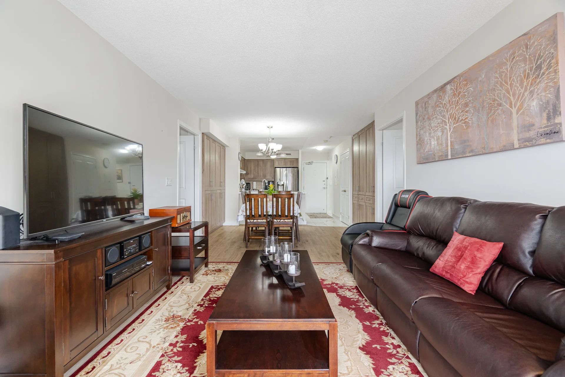 8026 Kipling Avenue W 403
